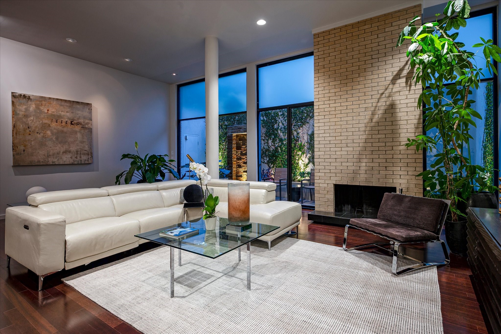 3210 Elizabeth Street, Dallas, TX, 75204