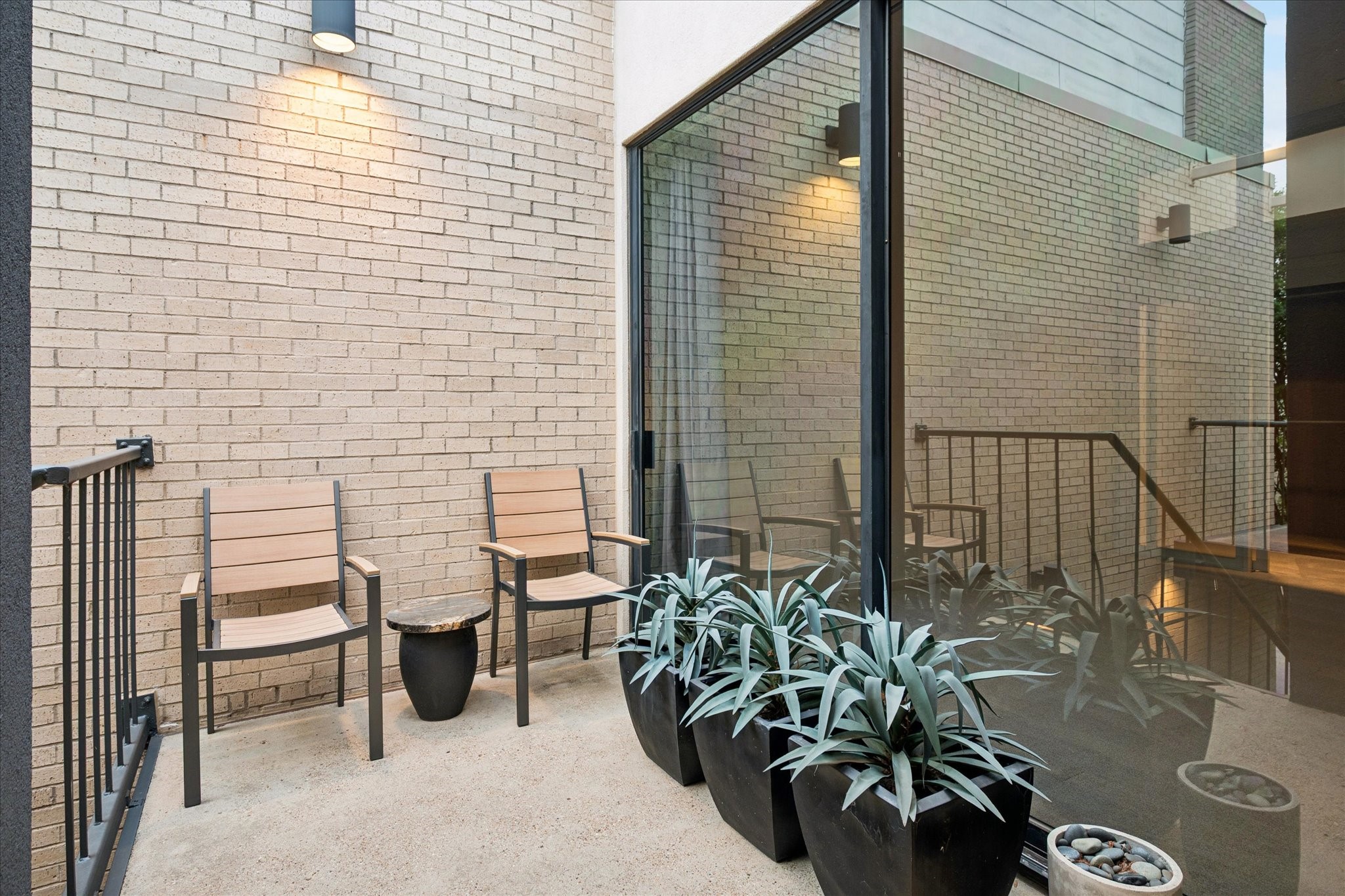 3210 Elizabeth Street, Dallas, TX, 75204