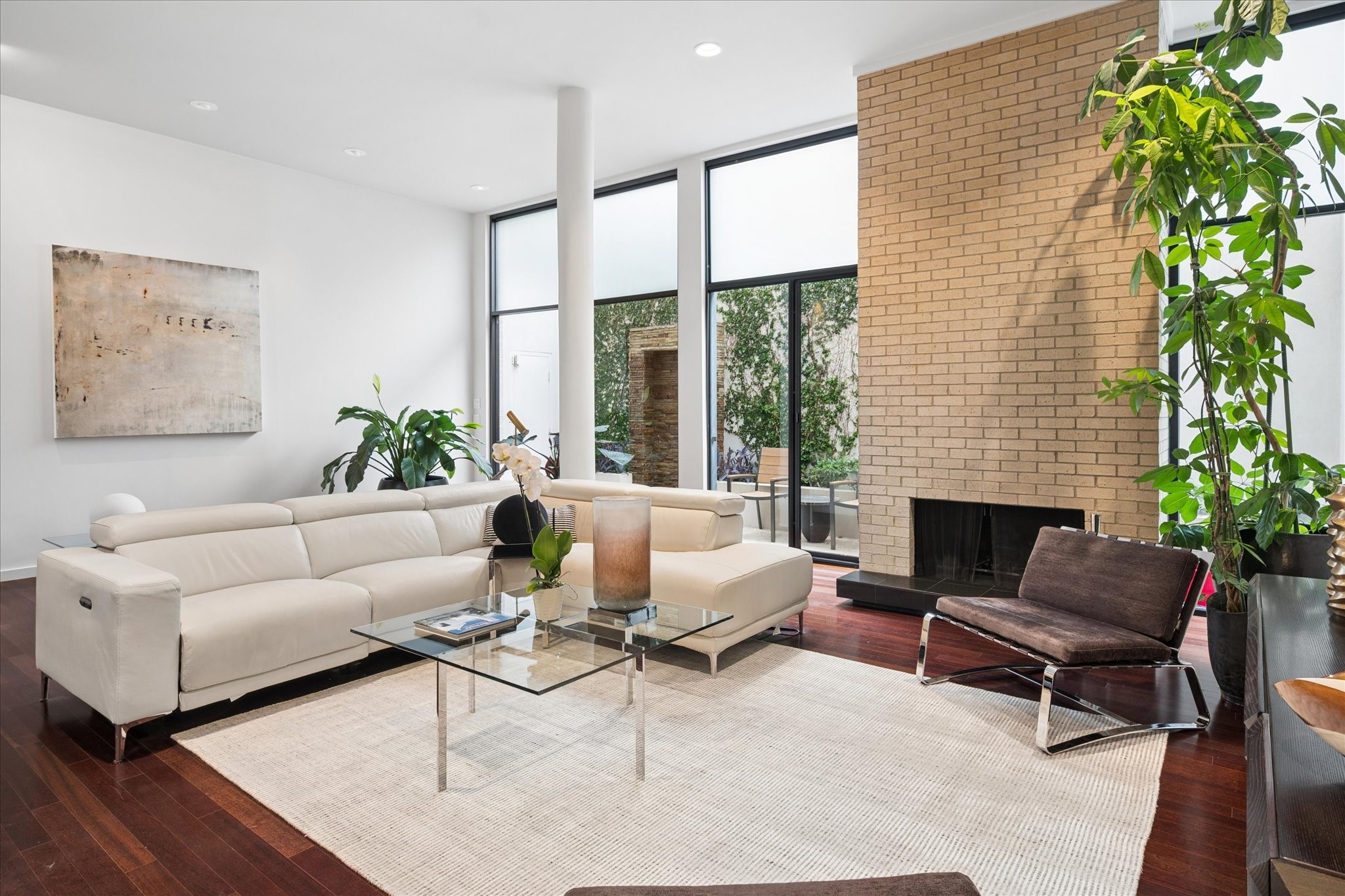 3210 Elizabeth Street, Dallas, TX, 75204