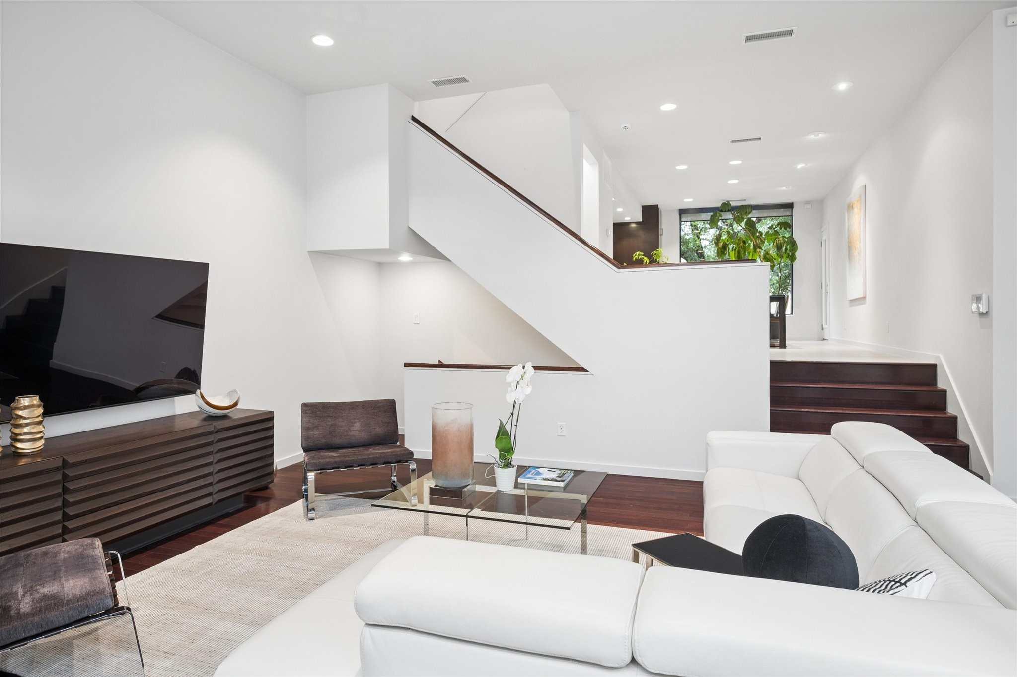 3210 Elizabeth Street, Dallas, TX, 75204