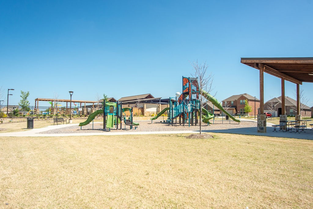 608 Daybreak Lane, Lavon, TX, 75166