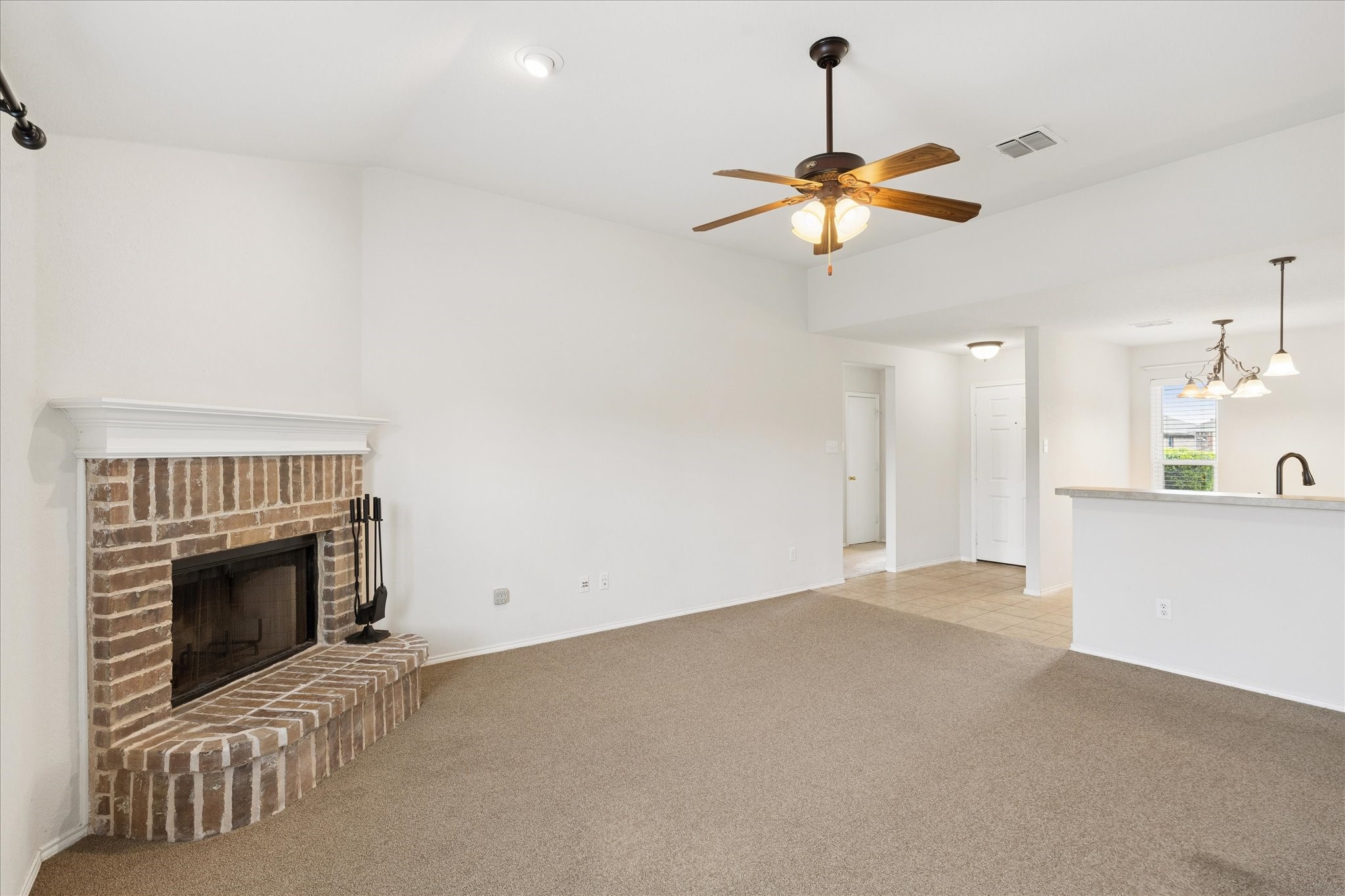 2736 Ensenada Lane, Fort Worth, TX, 76108