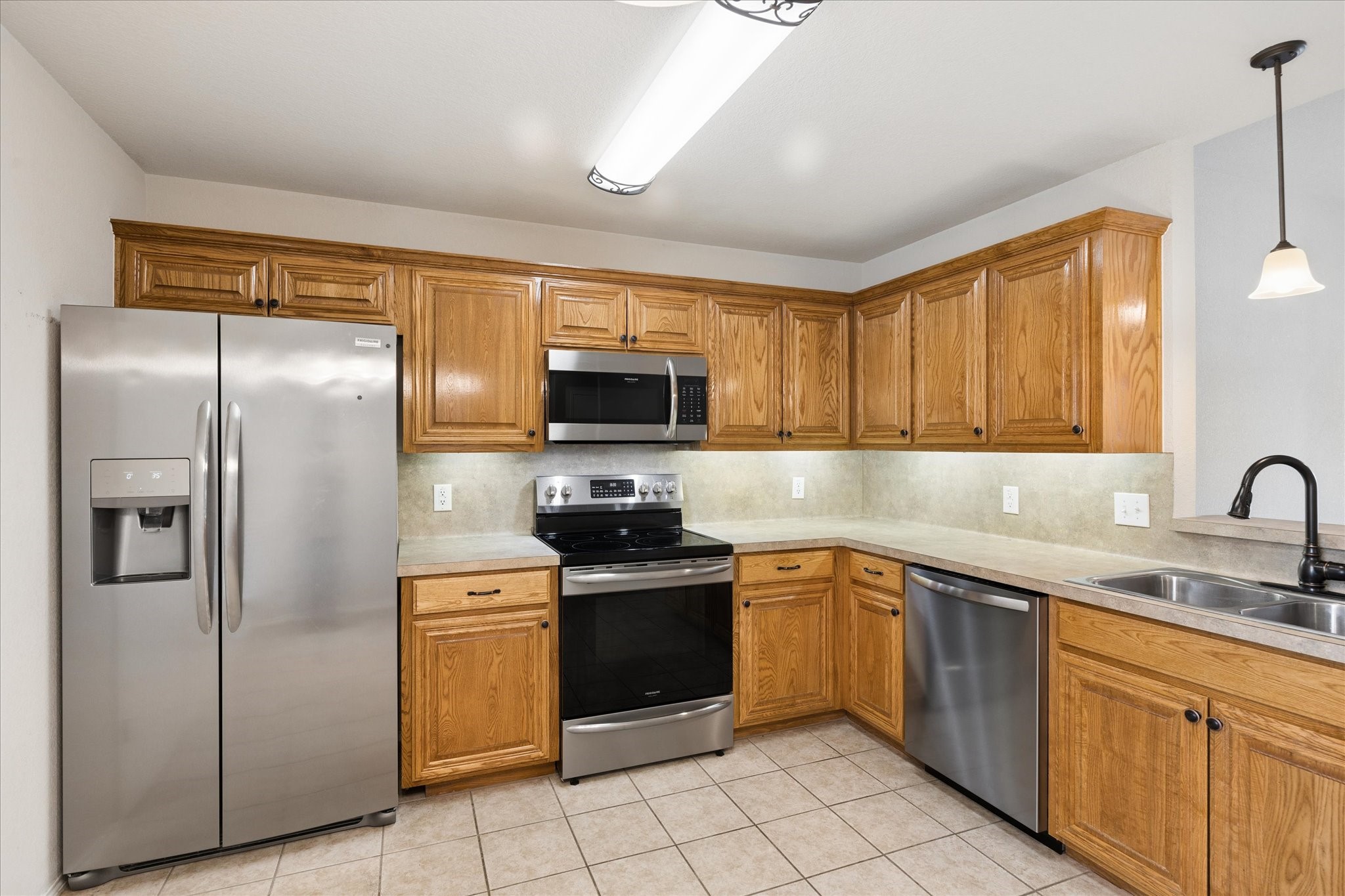 2736 Ensenada Lane, Fort Worth, TX, 76108