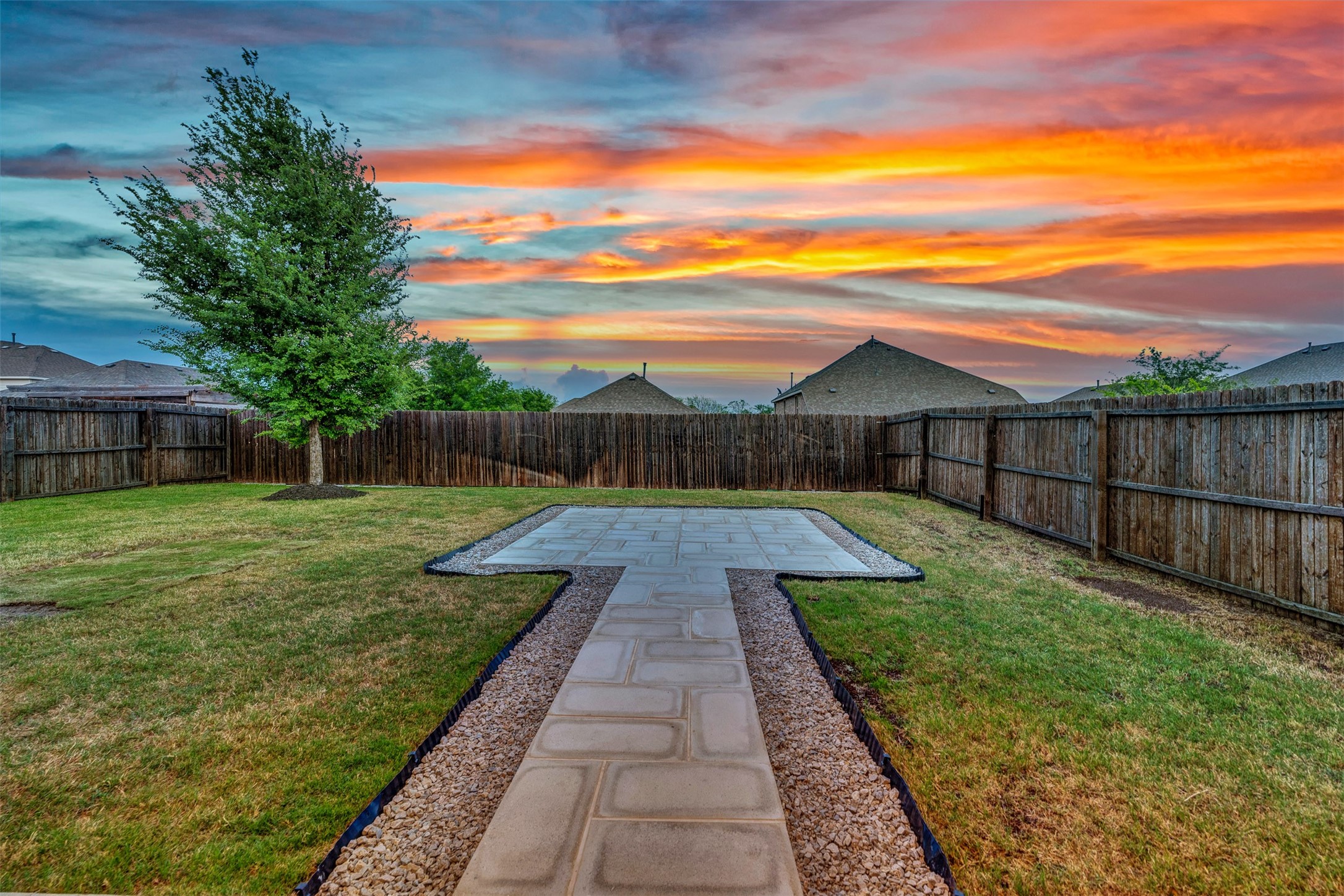 Property photo 03 of 3000 Brazos Drive Little, Elm, TX 75068 | MLS #21220533