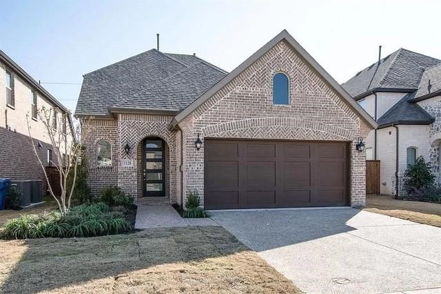 Property photo 01 of 1128 Ivory Horn Drive, Carrollton, TX 75010 | MLS #21220573