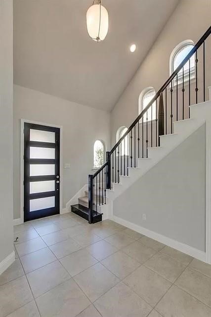 Property photo 03 of 1128 Ivory Horn Drive, Carrollton, TX 75010 | MLS #21220573