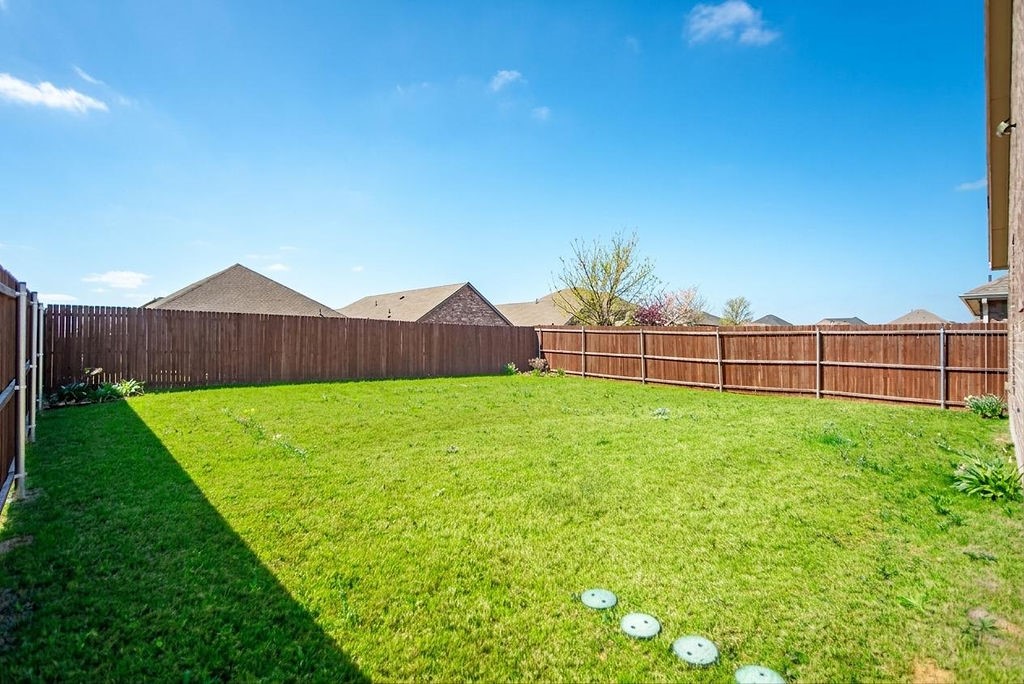 612 Daybreak Lane, Lavon, TX, 75166
