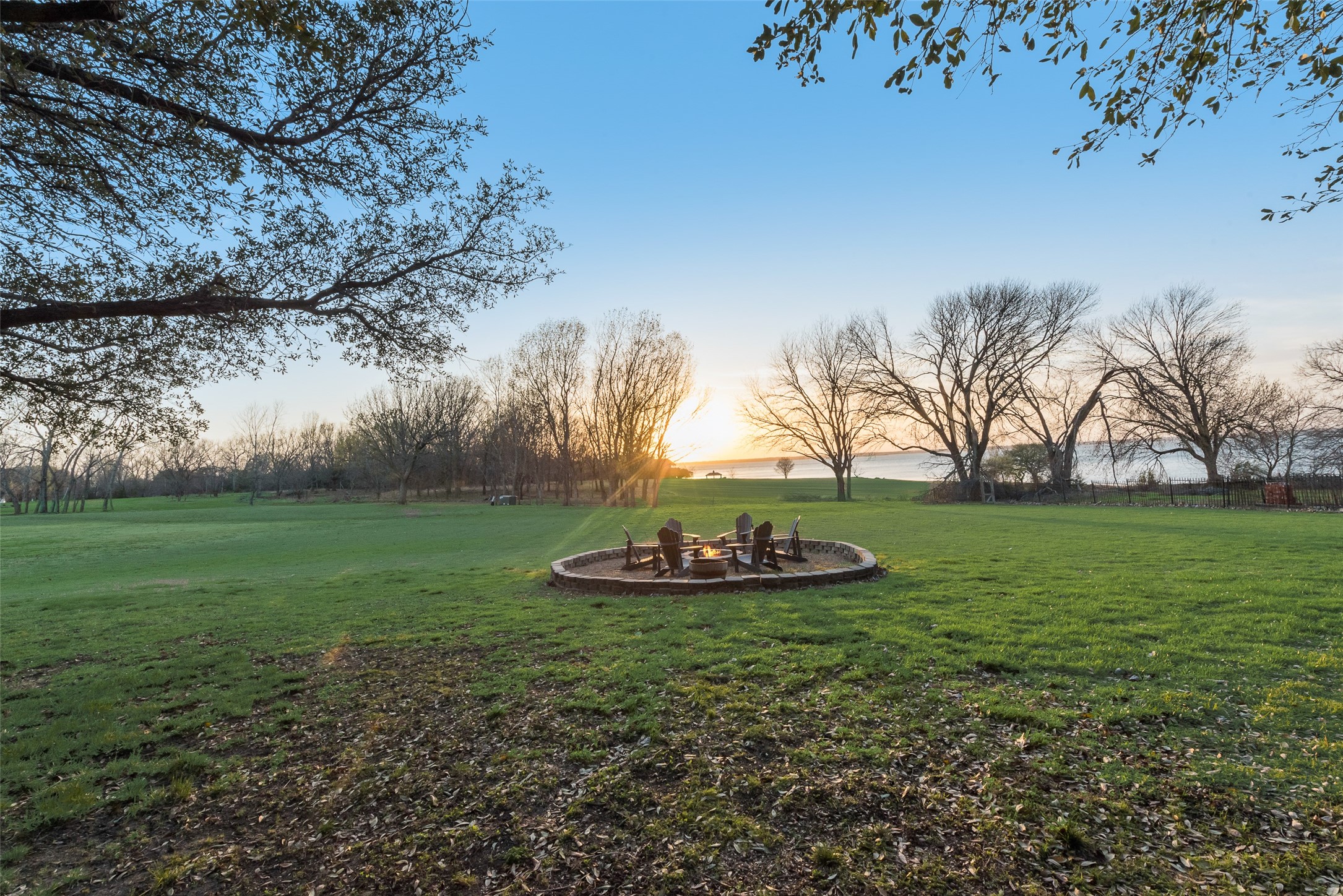 111 Luther Lane, Heath, TX, 75032