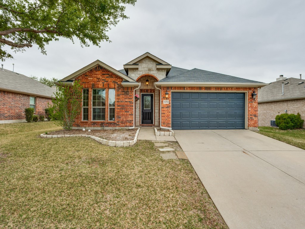 Property photo 01 of 1070 Shepard Lane, Lavon, TX 75166 | MLS #21220894