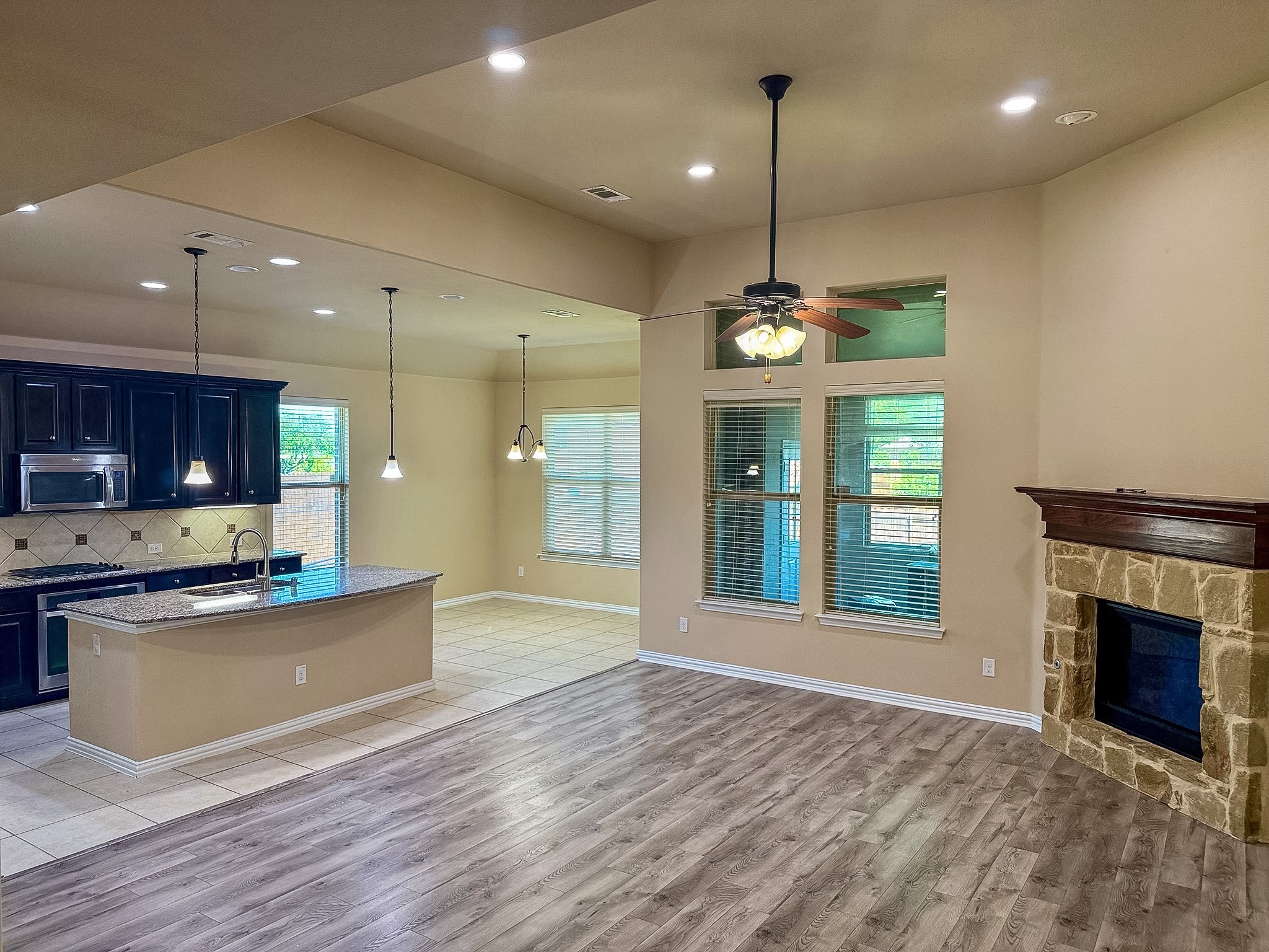 Property photo 02 of 288 Benwick Drive, Sunnyvale, TX 75182 | MLS #21221153