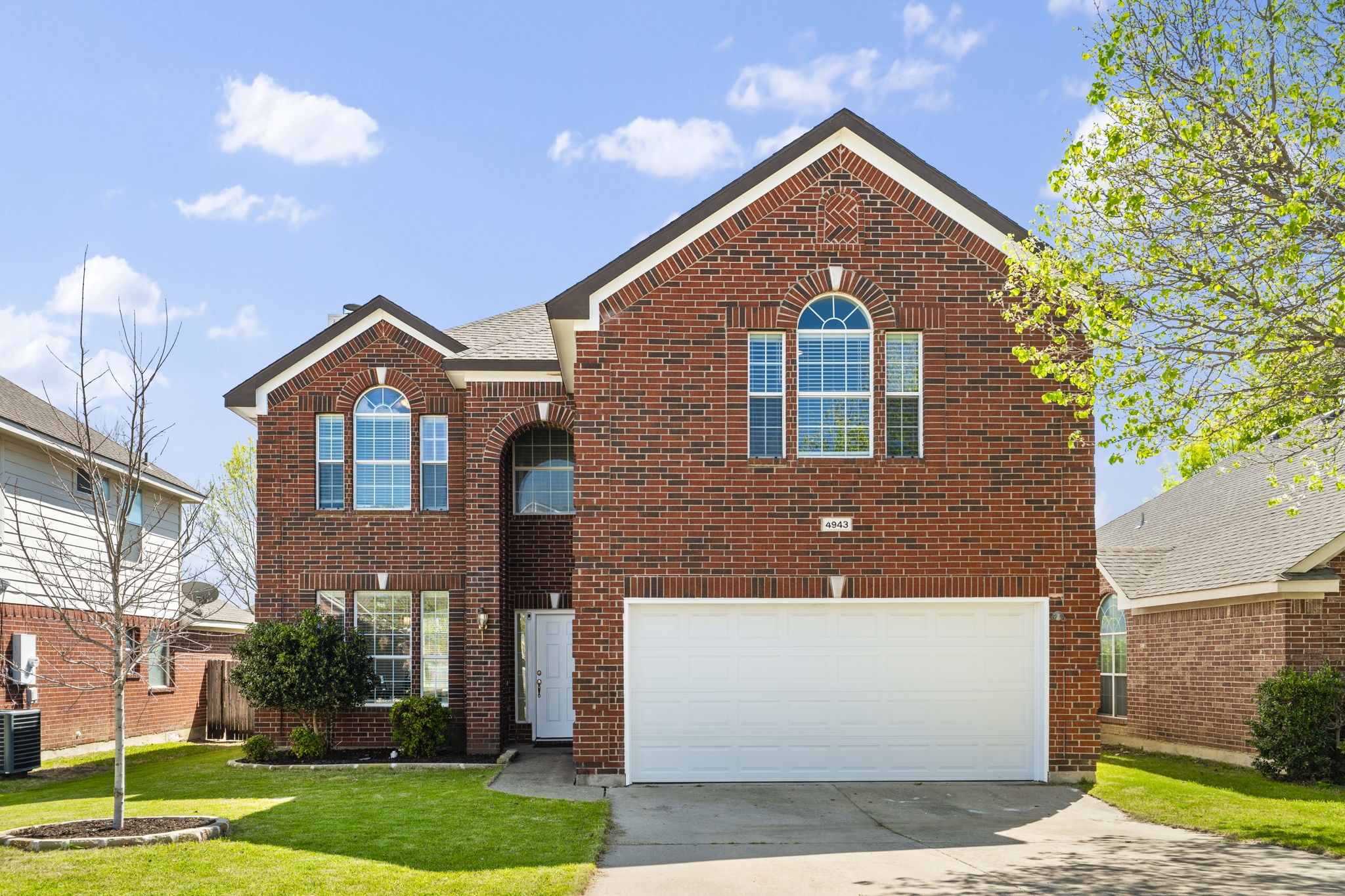 Property photo 01 of 4943 Sunset Ridge Drive Fort, Worth, TX 76123 | MLS #21221319