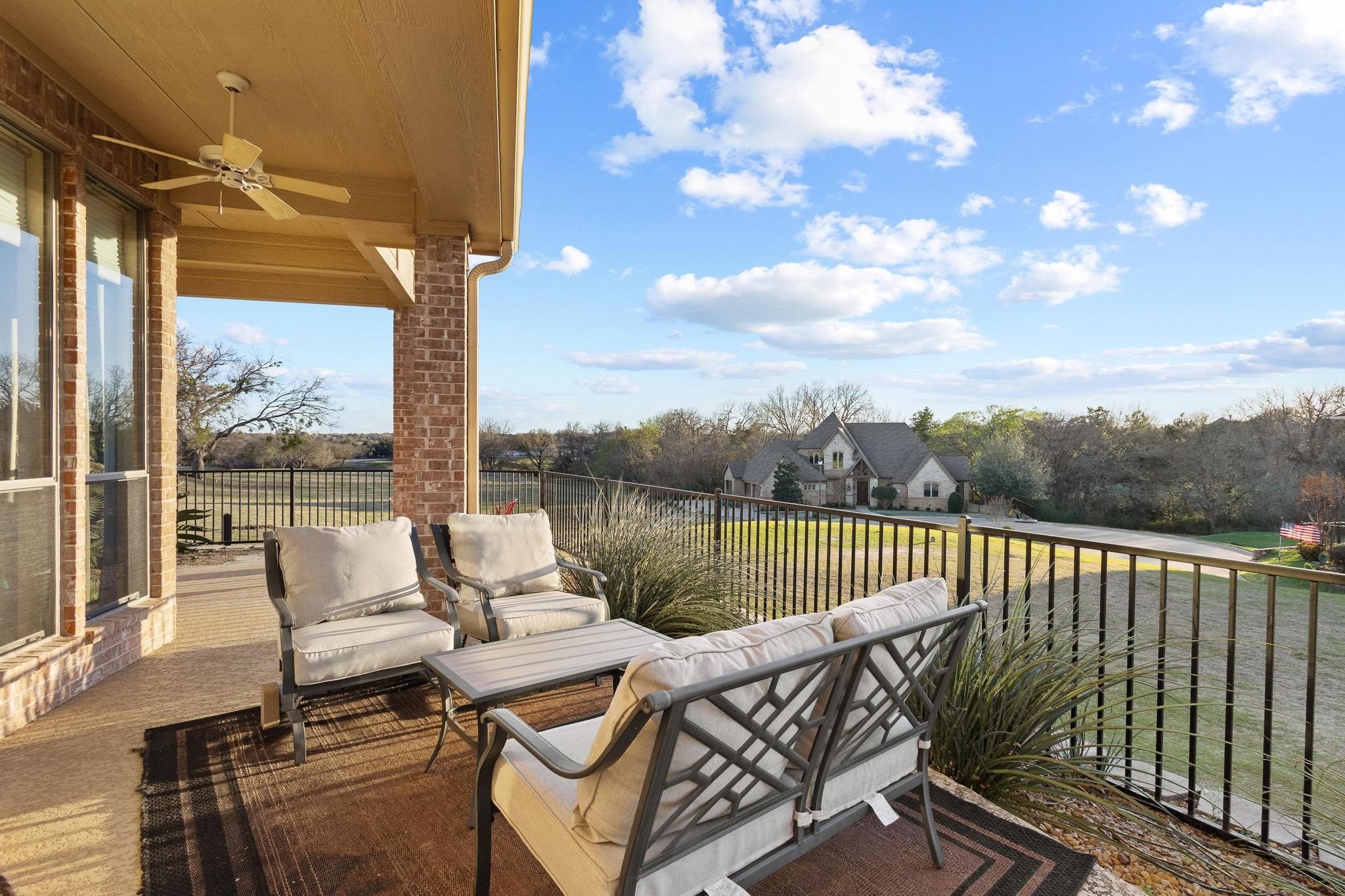 2001 Augusta Court, Desoto, TX, 75115