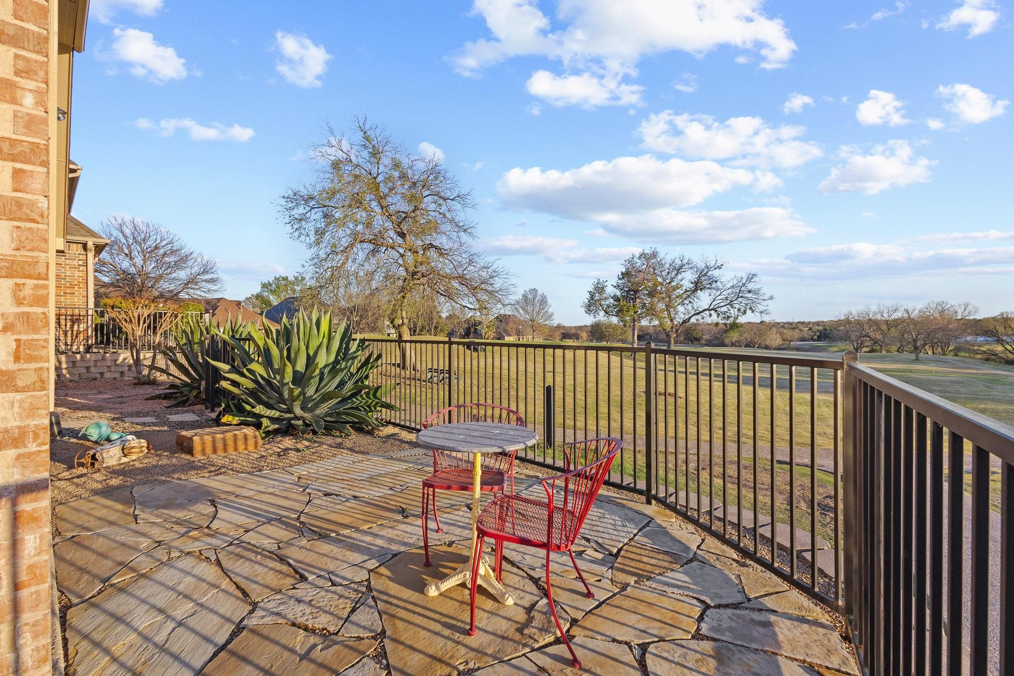 2001 Augusta Court, Desoto, TX, 75115