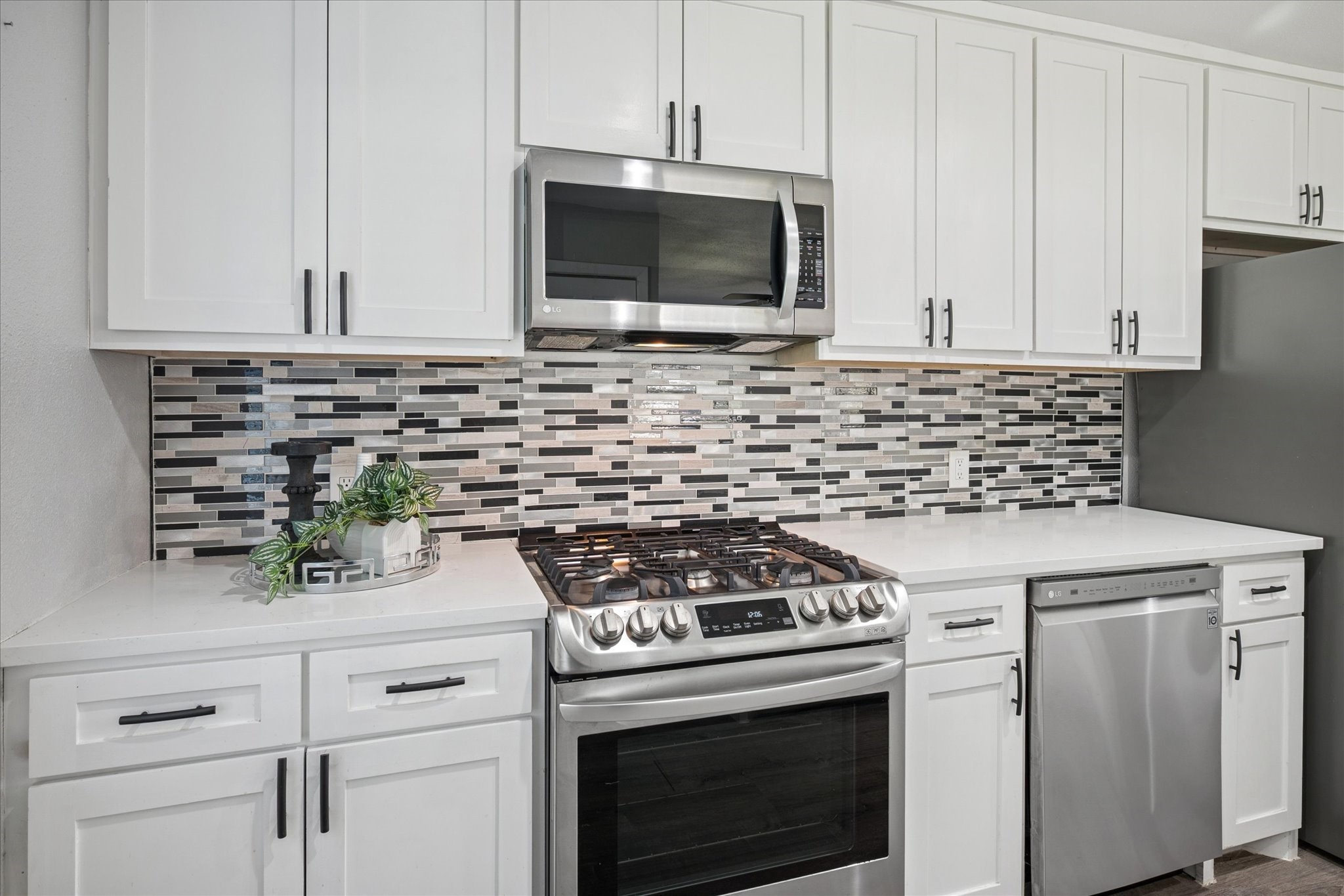 2717 El Tivoli Drive, Dallas, TX, 75211