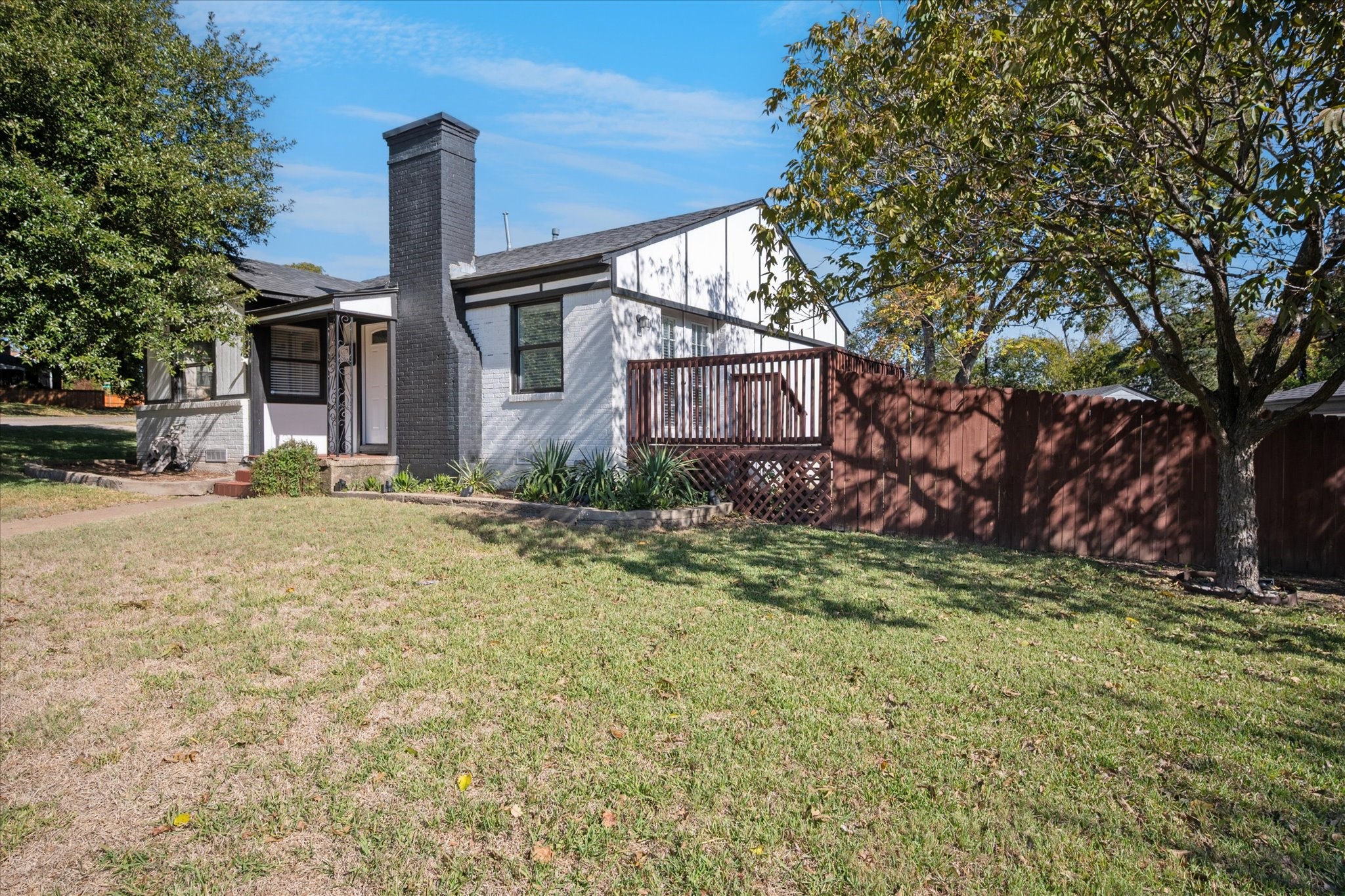 2717 El Tivoli Drive, Dallas, TX, 75211
