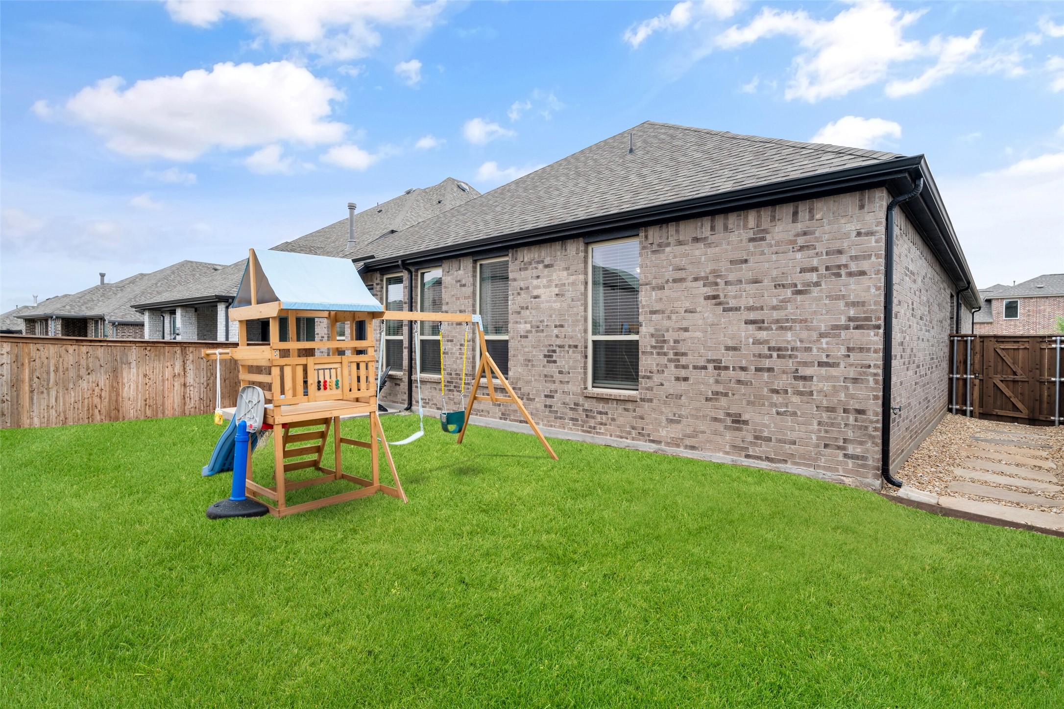 1213 Beach Boulevard, Sherman, TX, 75090