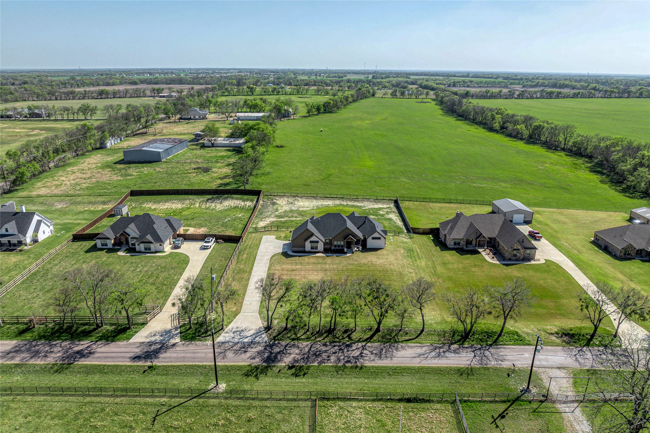 1065 Old Highway 6, Howe, TX, 75459