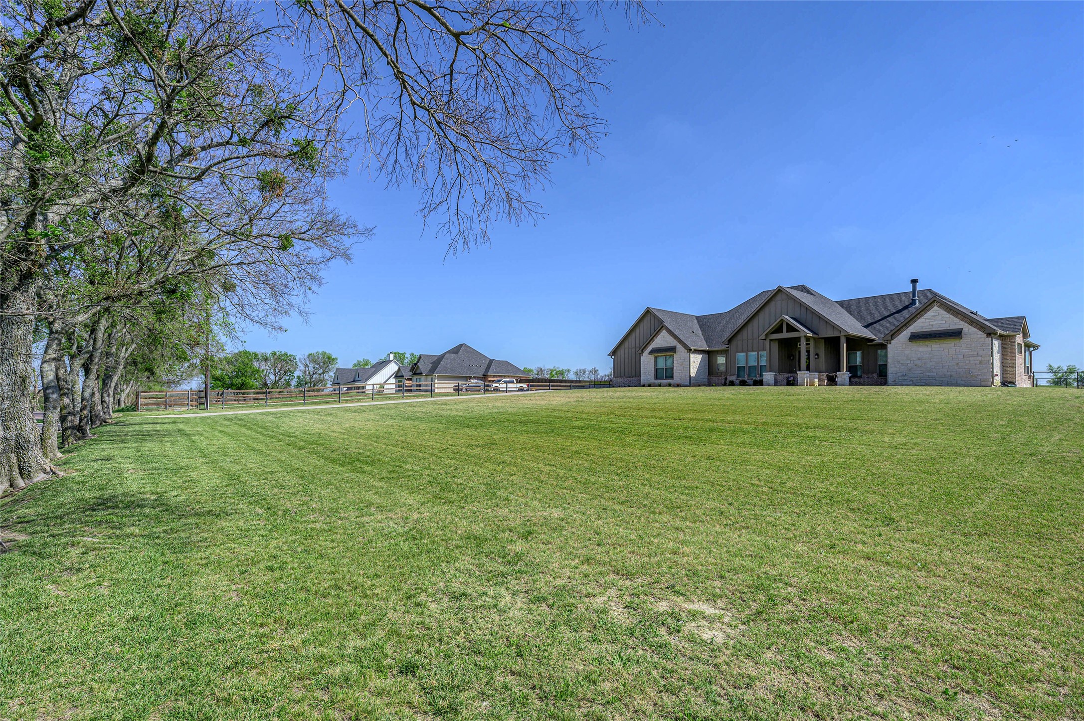 1065 Old Highway 6, Howe, TX, 75459
