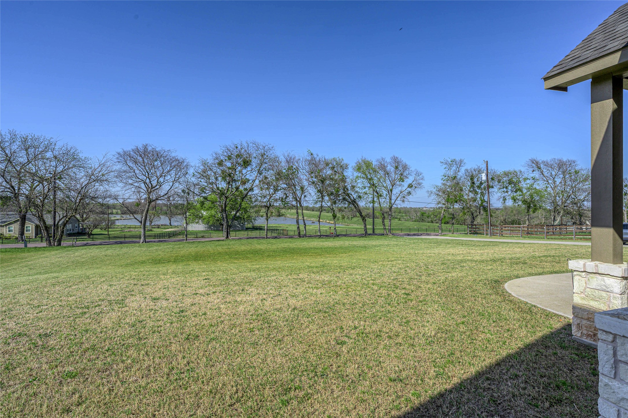 1065 Old Highway 6, Howe, TX, 75459