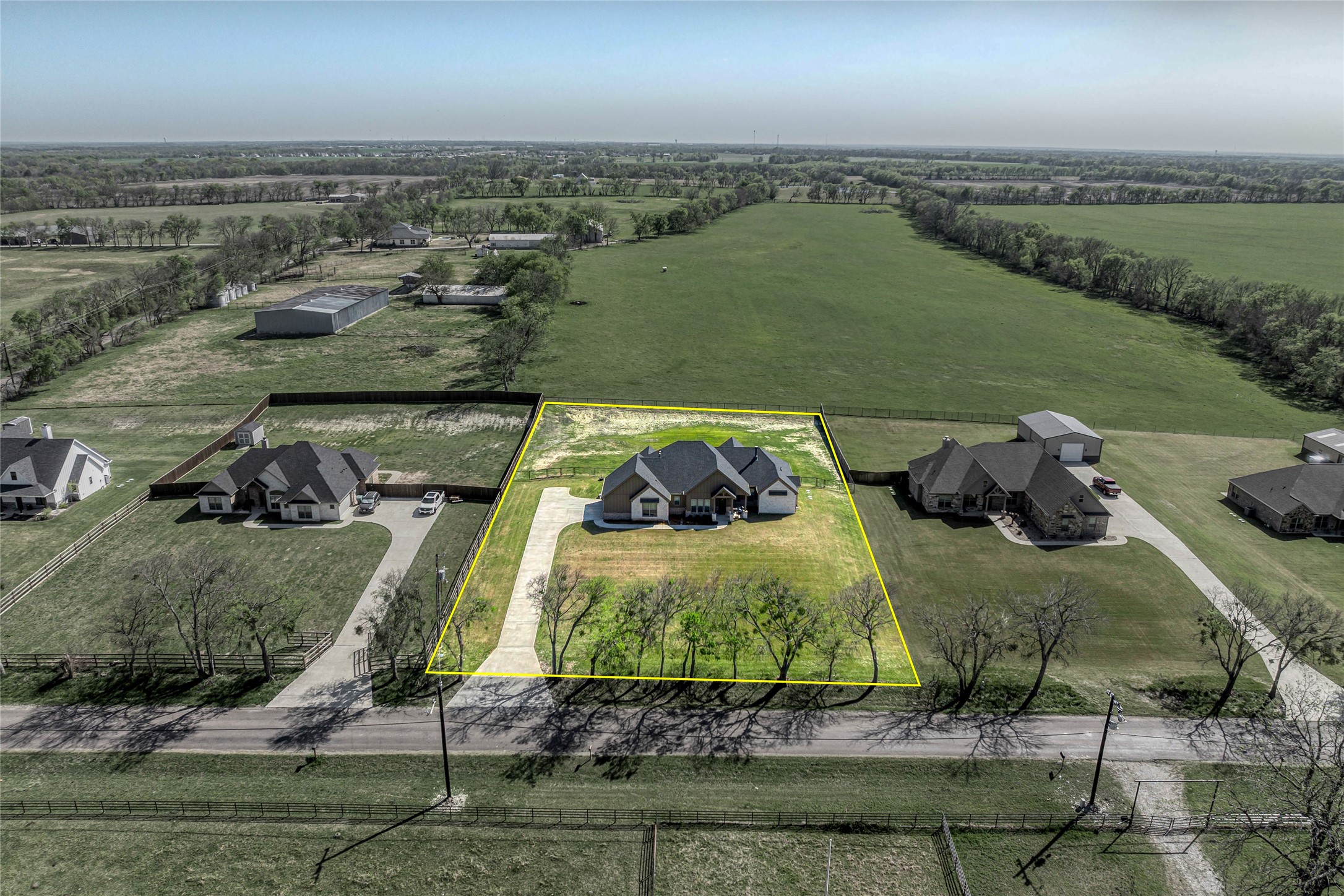 1065 Old Highway 6, Howe, TX, 75459