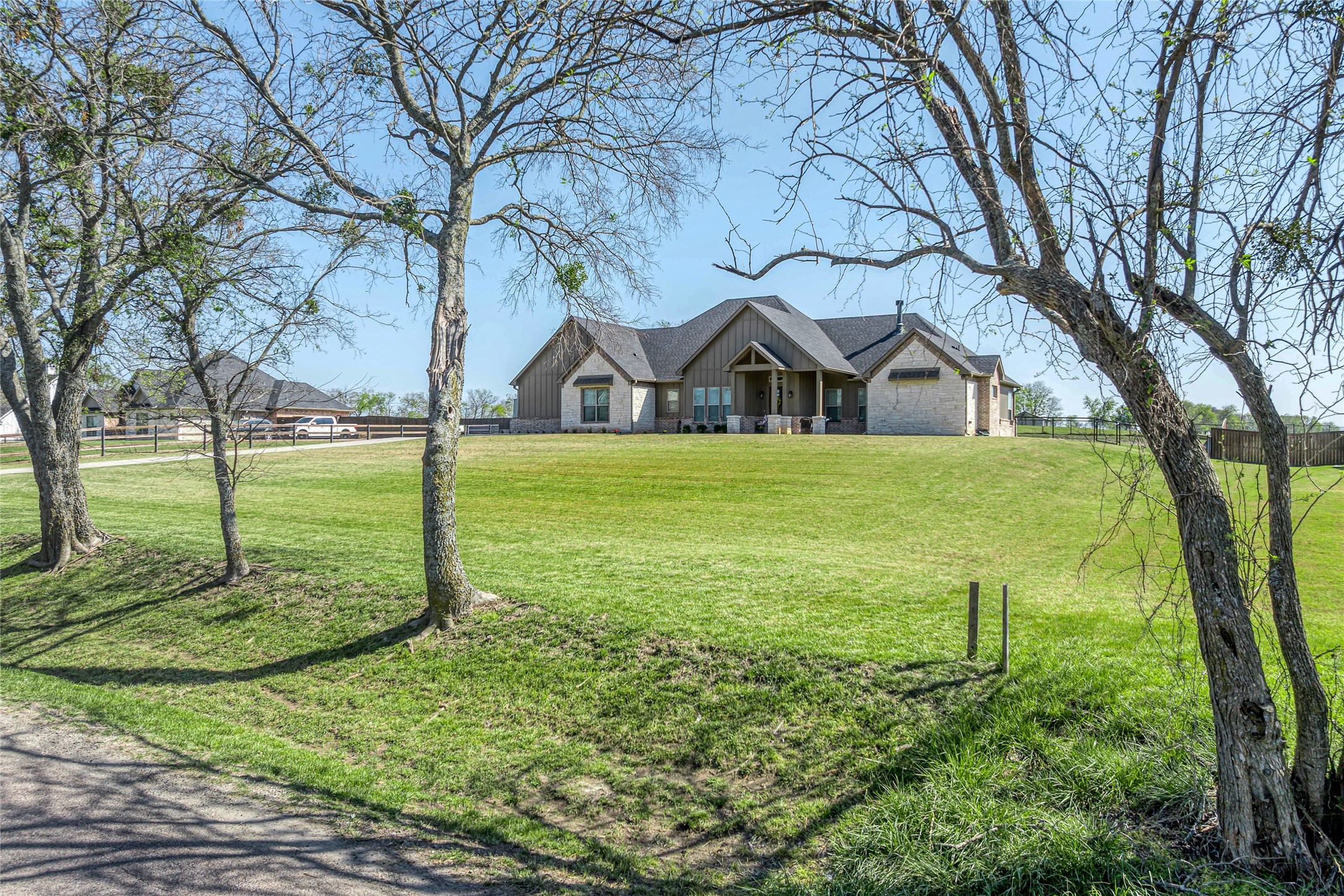 1065 Old Highway 6, Howe, TX, 75459