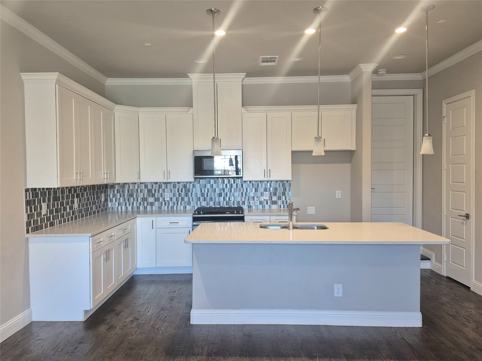 2904 Sheridan, Carrollton, TX, 75010