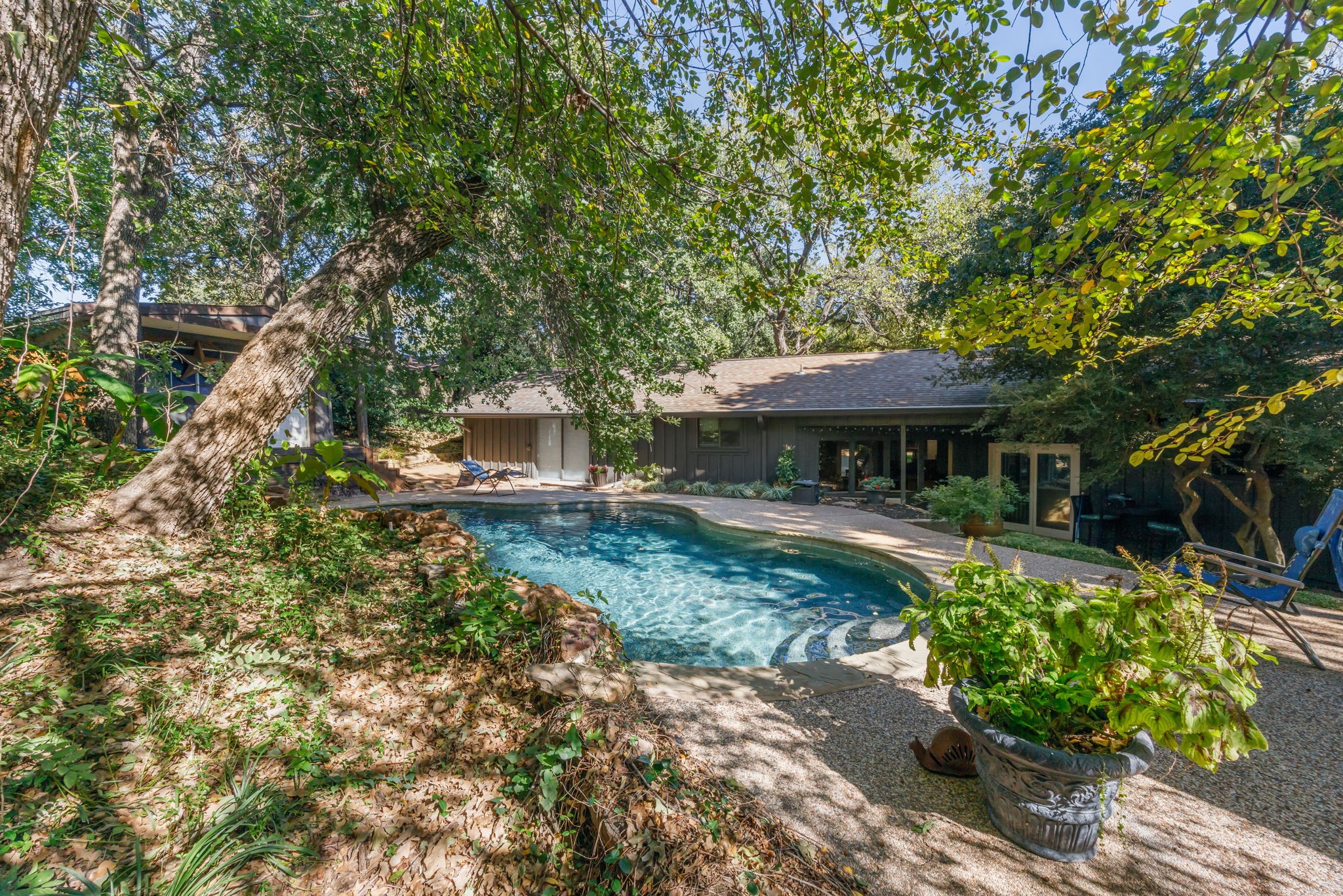1701 Timbers Drive, Irving, TX, 75061