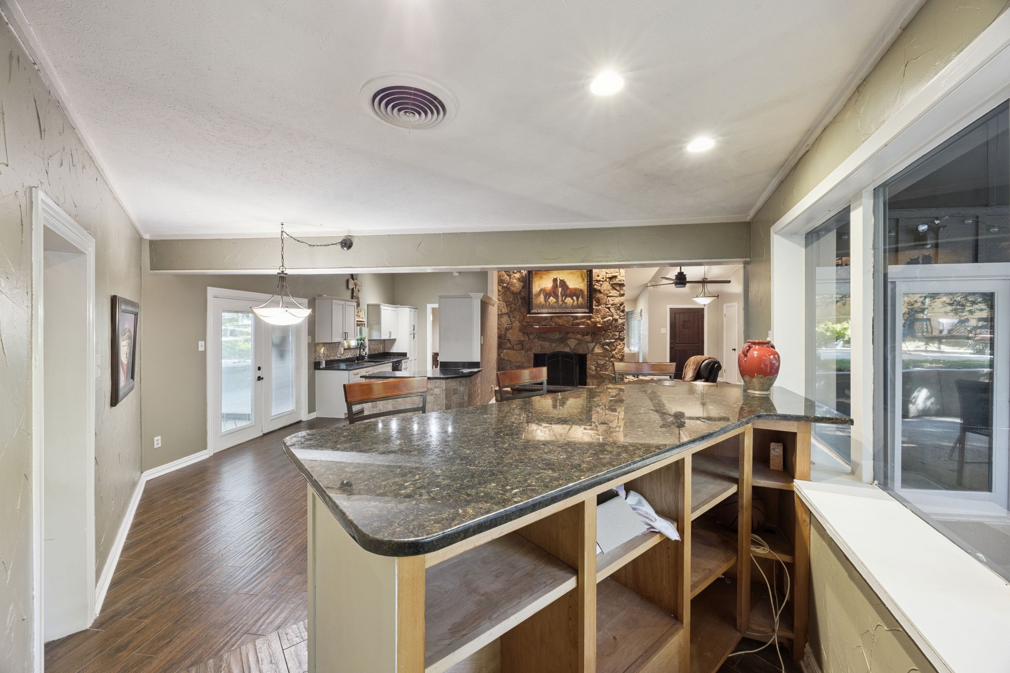1701 Timbers Drive, Irving, TX, 75061