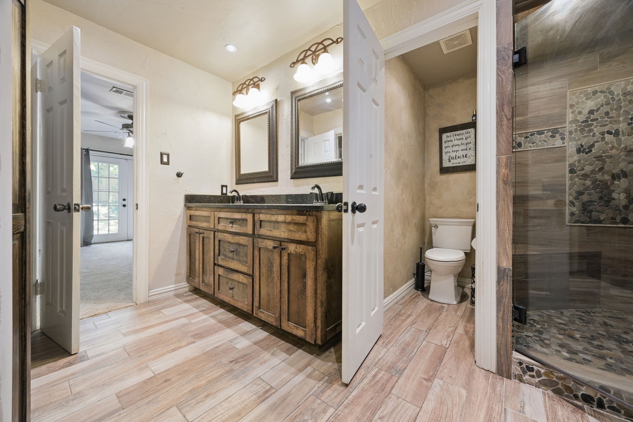 1701 Timbers Drive, Irving, TX, 75061