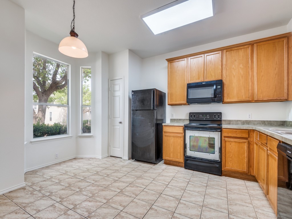 10716 Astor Drive, Fort Worth, TX, 76244