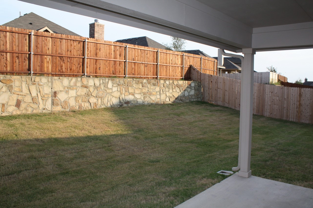 2777 cresent lake Drive, Little Elm, TX, 75068