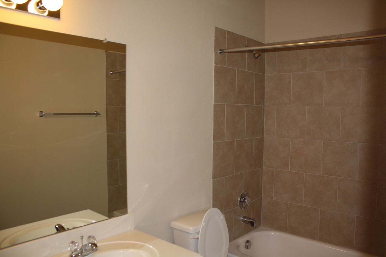2777 cresent lake Drive, Little Elm, TX, 75068