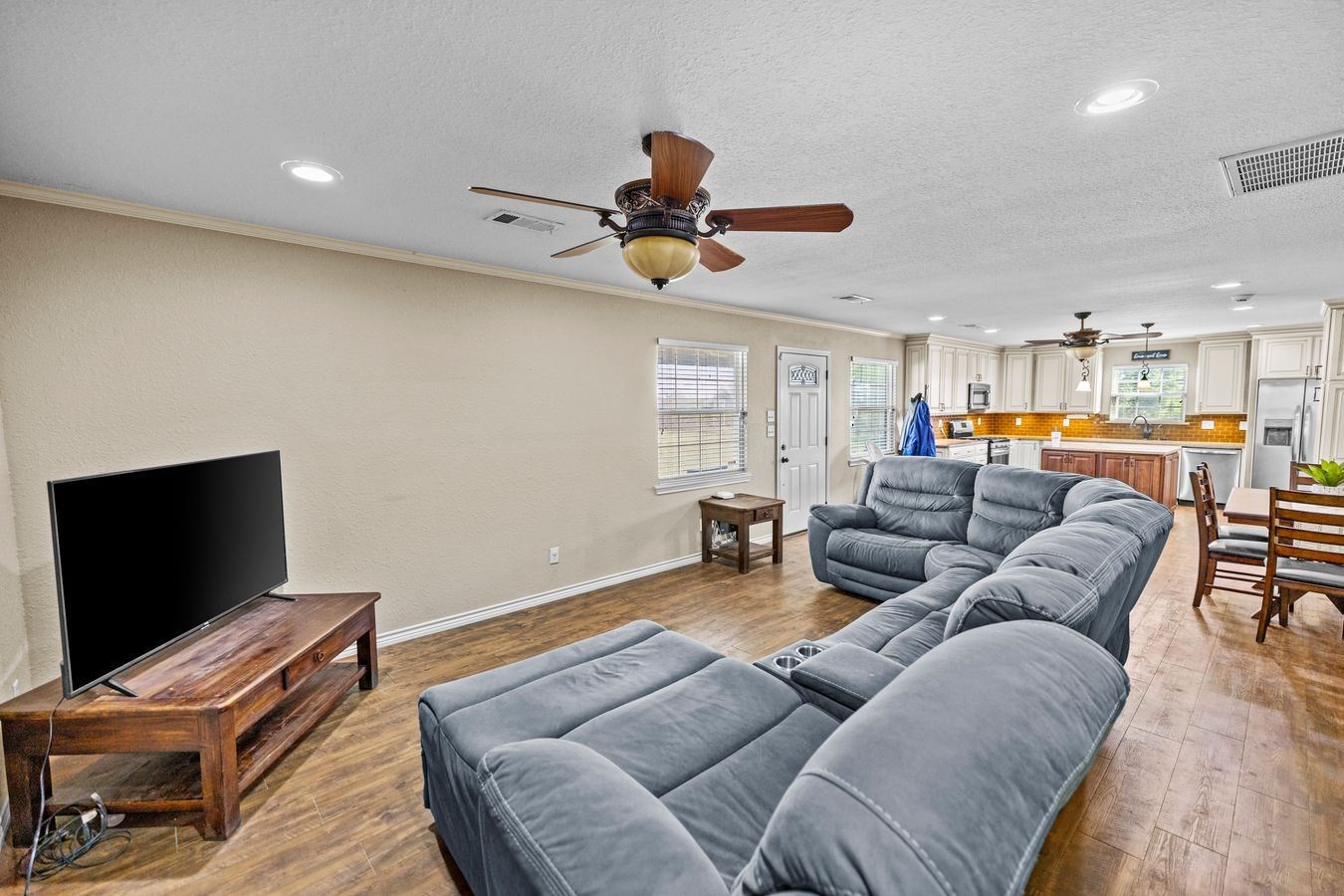 207 N Sand Street, Comanche, TX, 76442