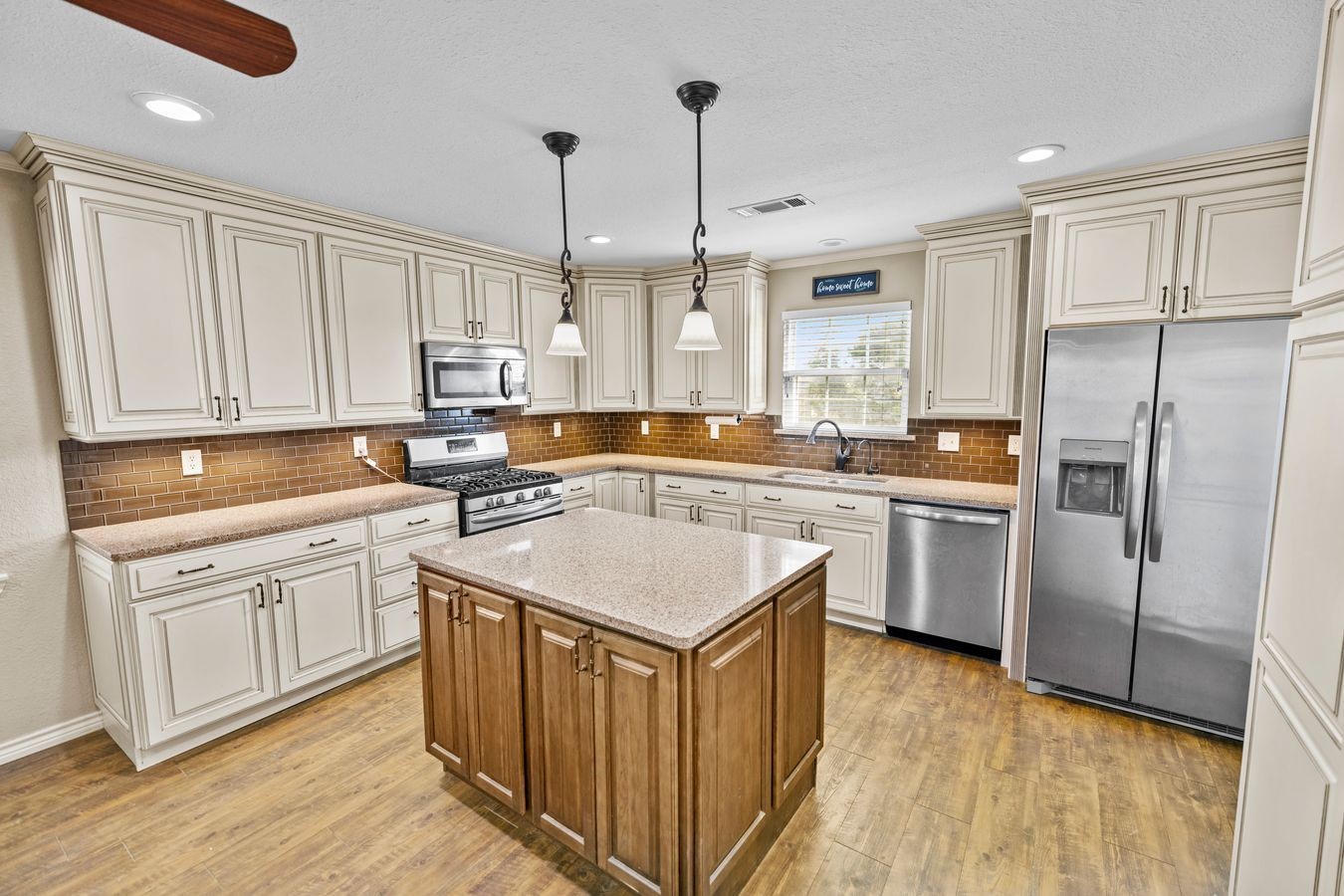 207 N Sand Street, Comanche, TX, 76442