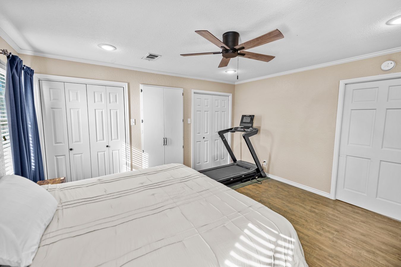 207 N Sand Street, Comanche, TX, 76442