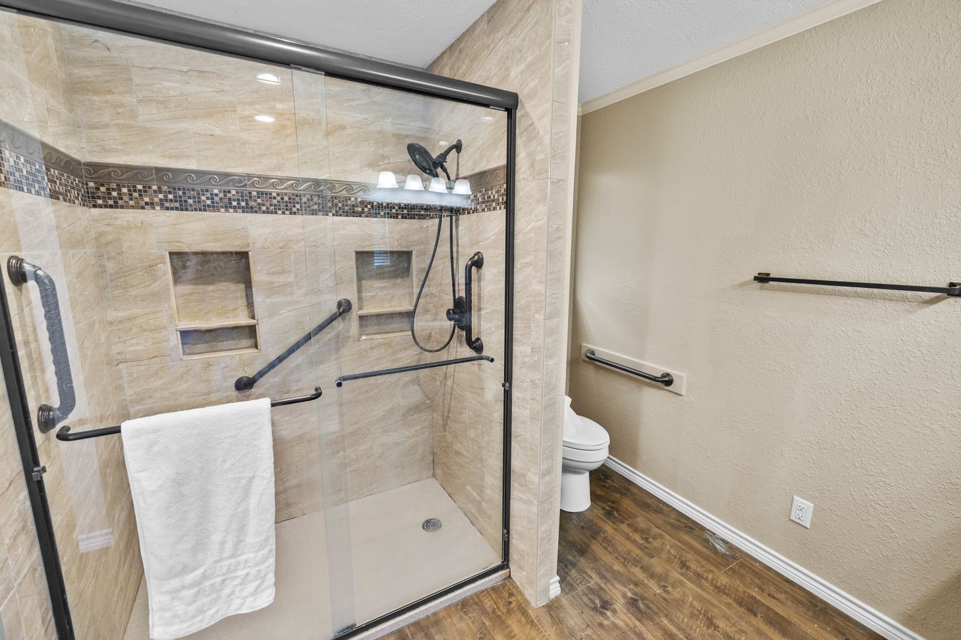 207 N Sand Street, Comanche, TX, 76442