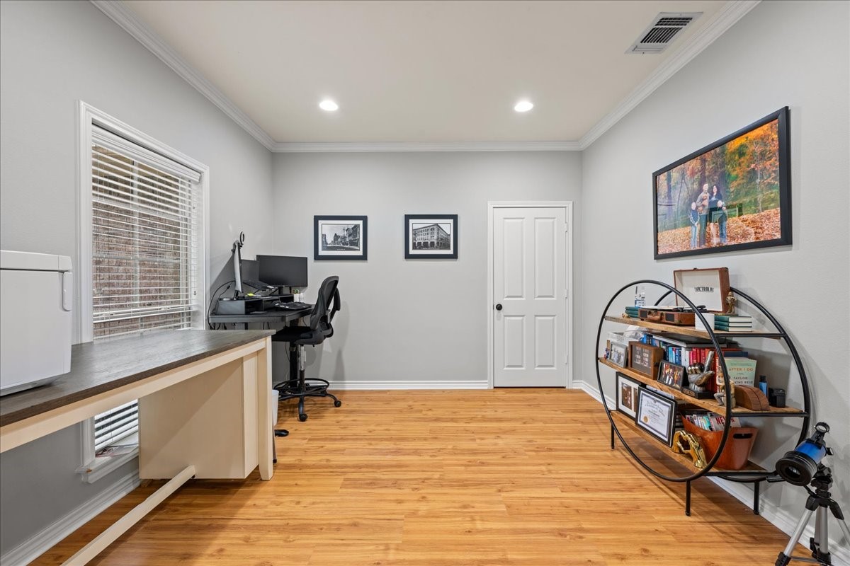 19870 Post Oak Bend, Lindale, TX, 75771