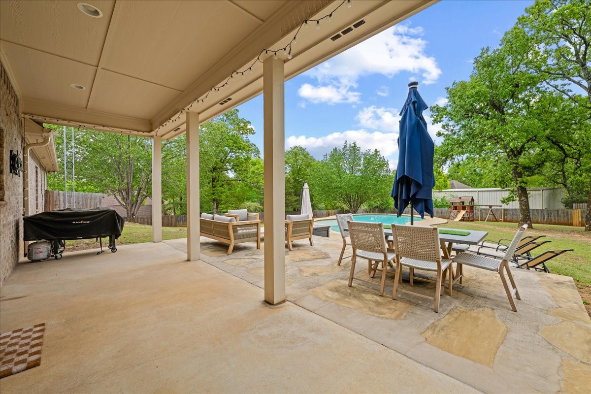 19870 Post Oak Bend, Lindale, TX, 75771