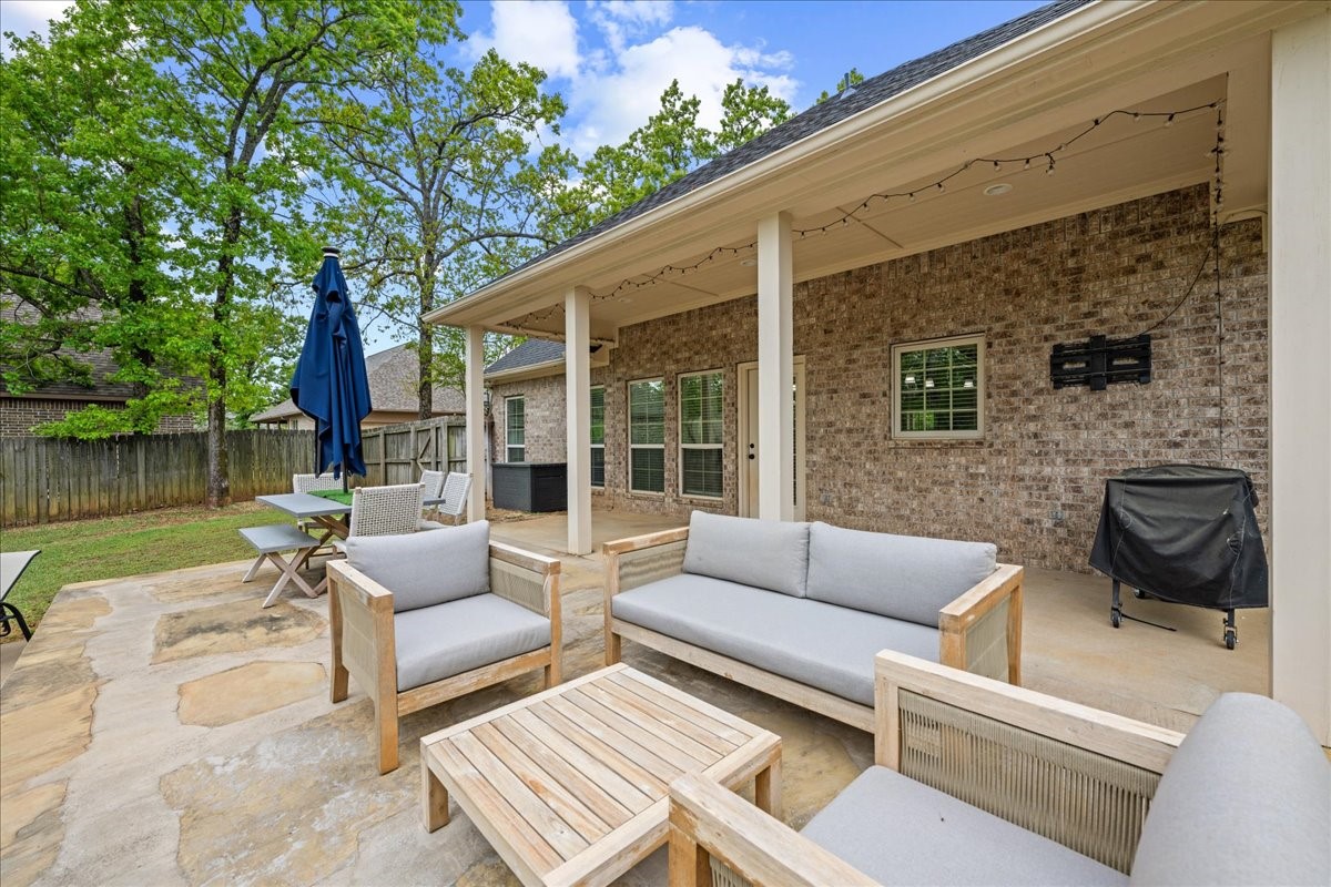 19870 Post Oak Bend, Lindale, TX, 75771