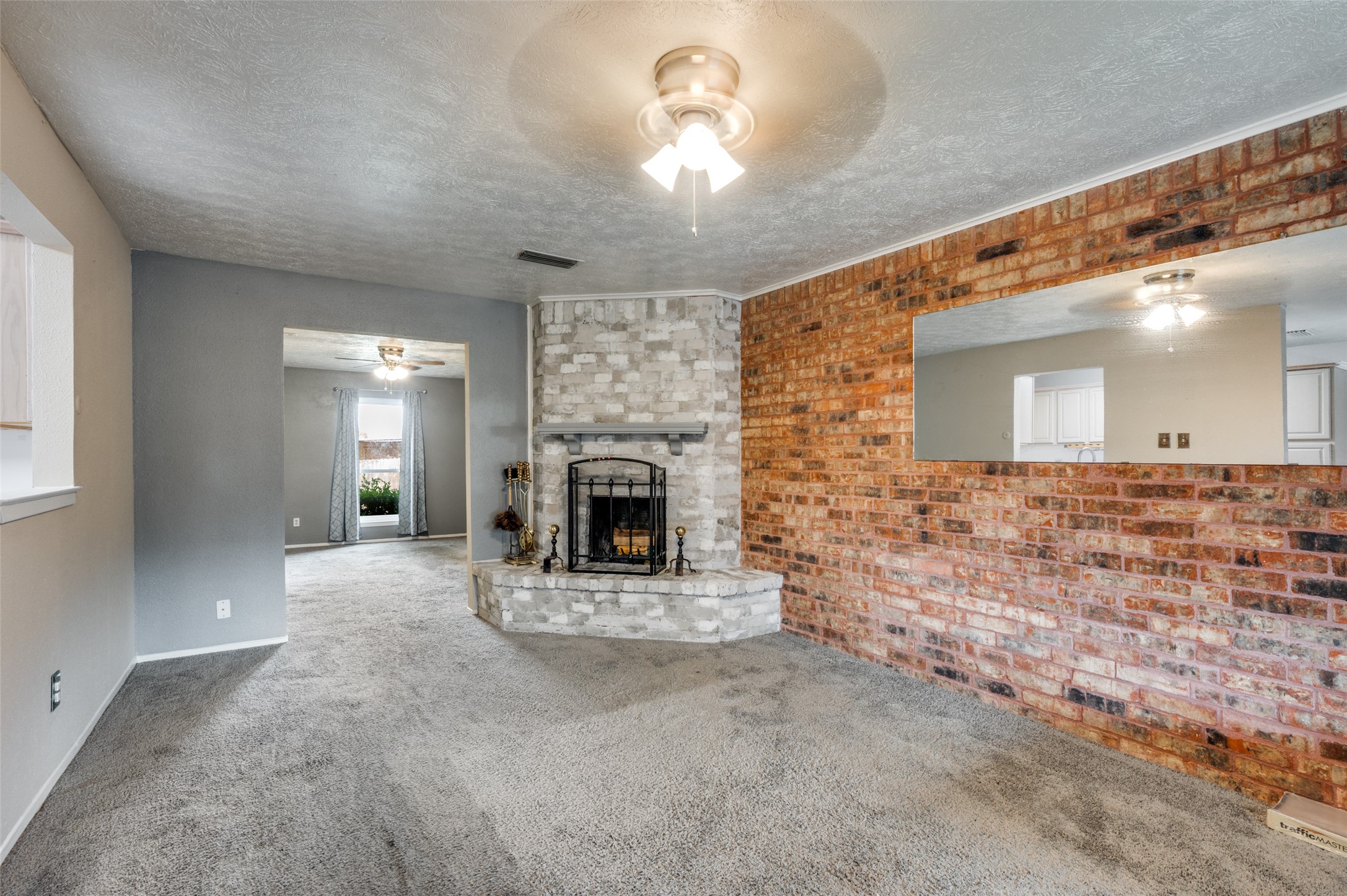 82 E E Mountain Creek Drive UNIT&nbsp;19, Grand Prairie, TX, 75052