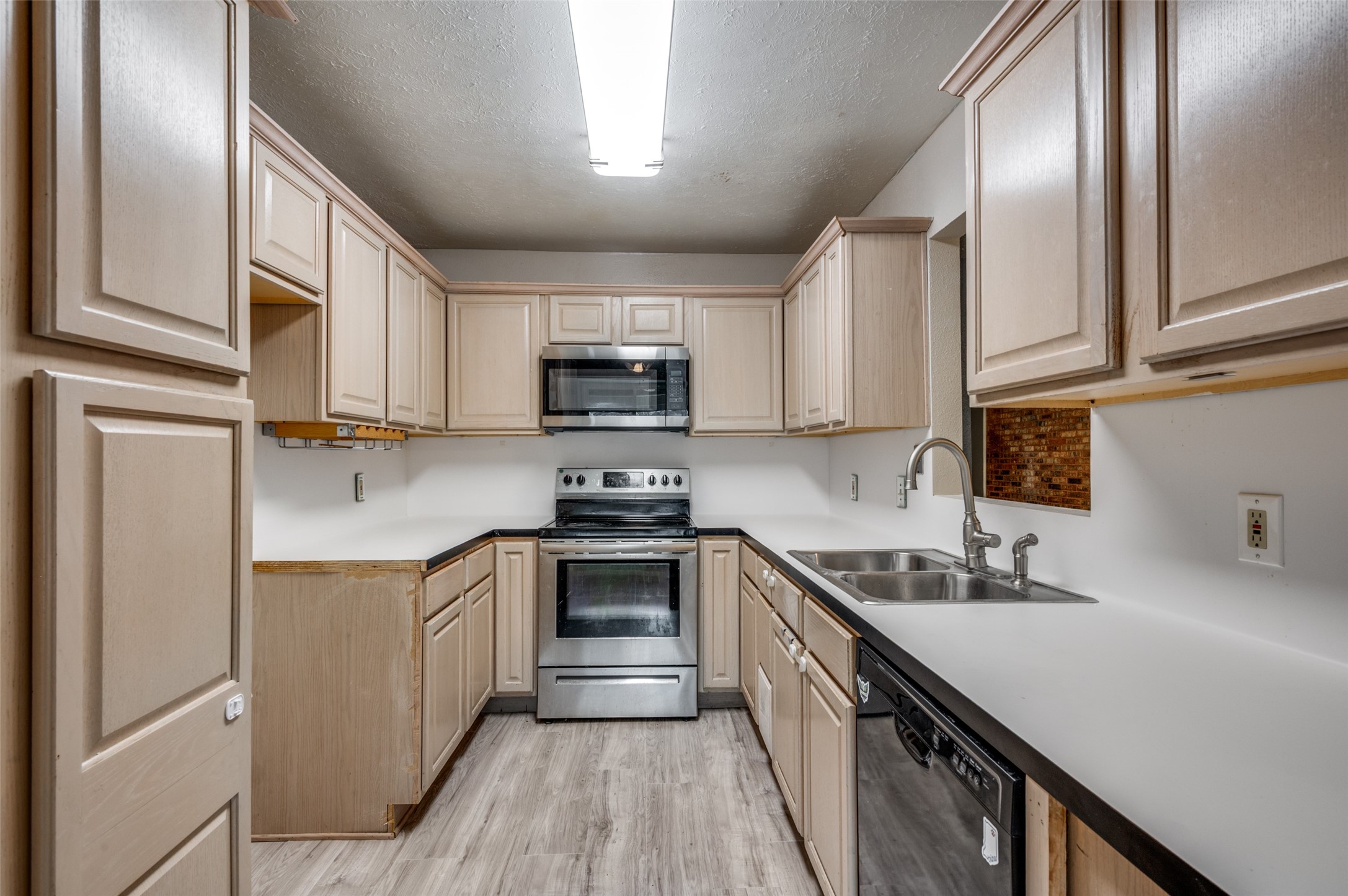 82 E E Mountain Creek Drive UNIT&nbsp;19, Grand Prairie, TX, 75052