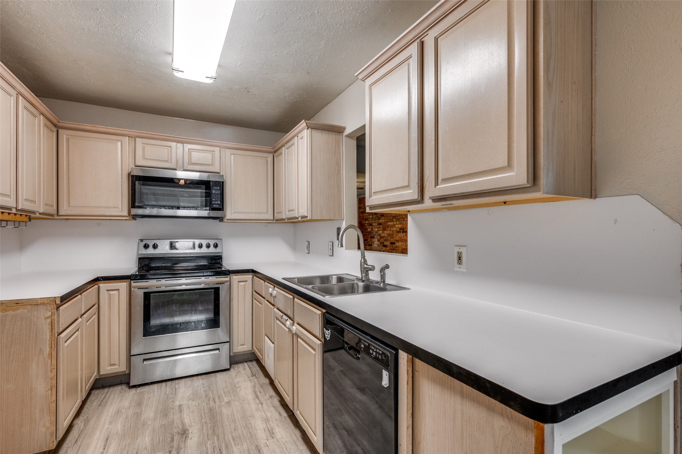 82 E E Mountain Creek Drive UNIT&nbsp;19, Grand Prairie, TX, 75052