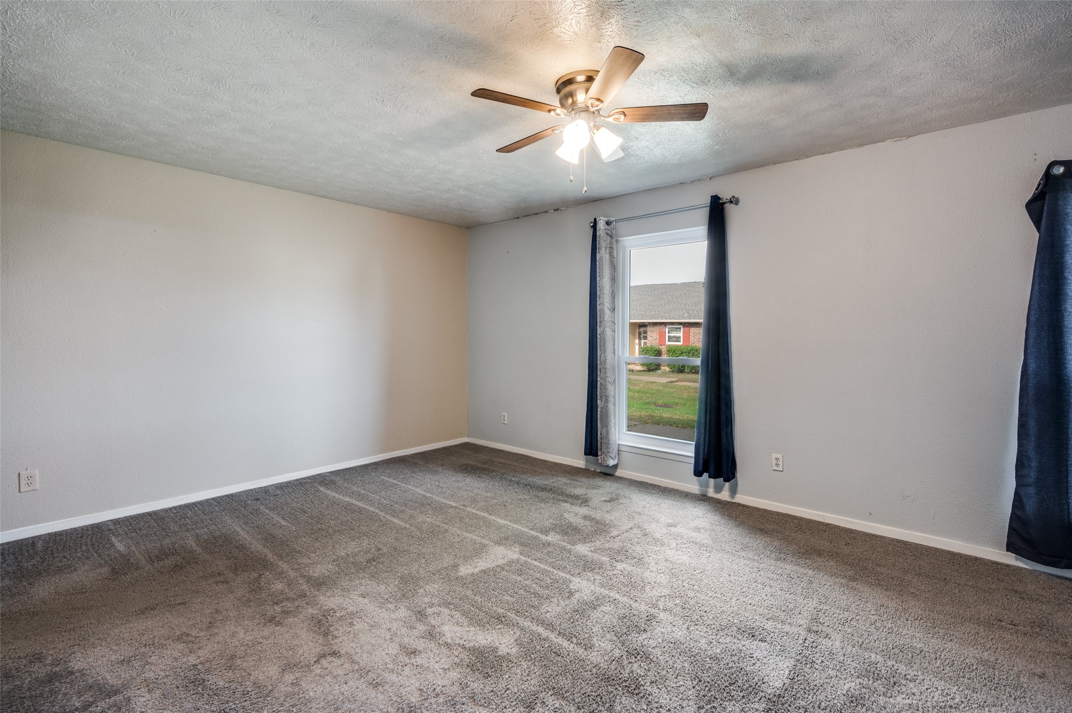 82 E E Mountain Creek Drive UNIT&nbsp;19, Grand Prairie, TX, 75052