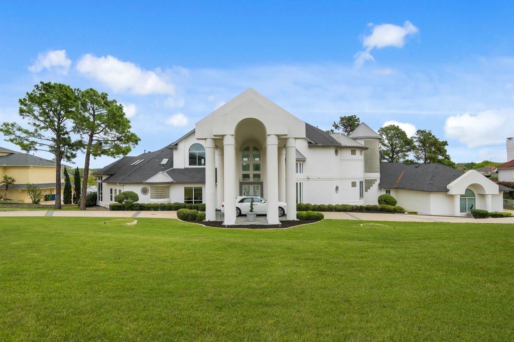 Property photo 03 of 656 Timbercrest Circle Highland, Village, TX 75077 | MLS #21222548