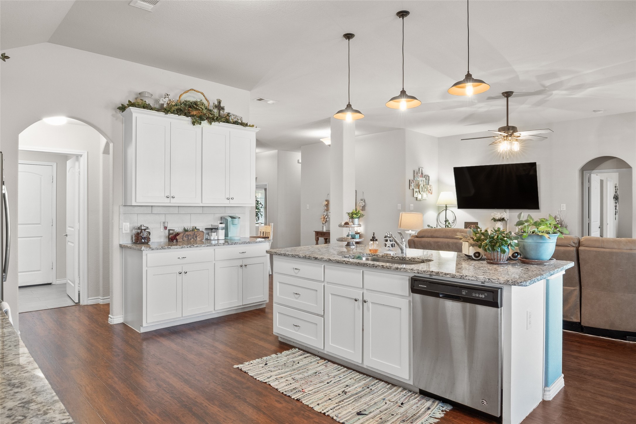 4126 Bridle Path Lane, Sanger, TX, 76266