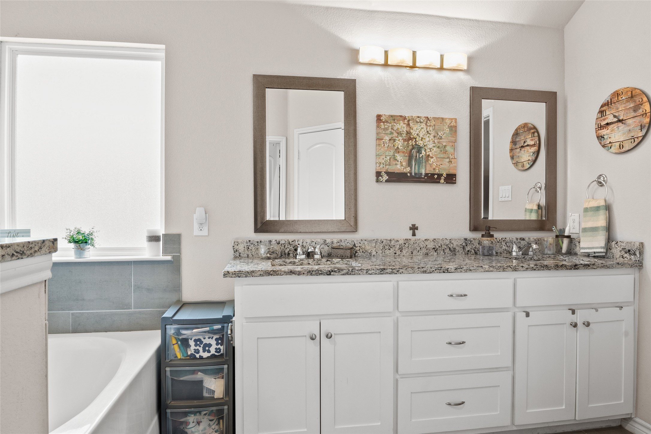4126 Bridle Path Lane, Sanger, TX, 76266