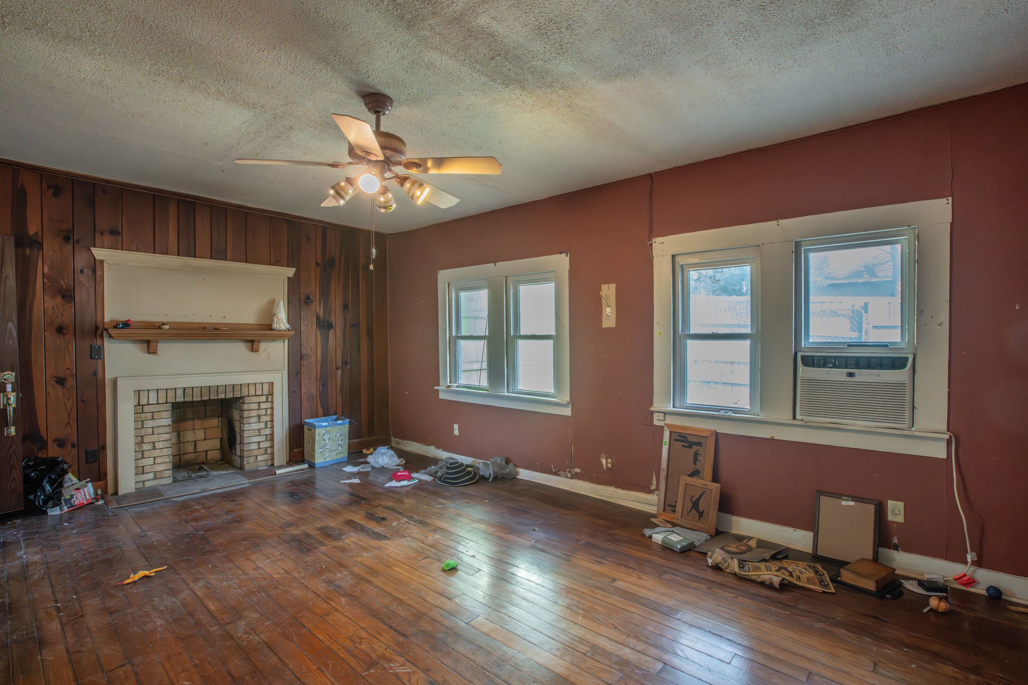 2625 Canton Drive, Fort Worth, TX, 76112
