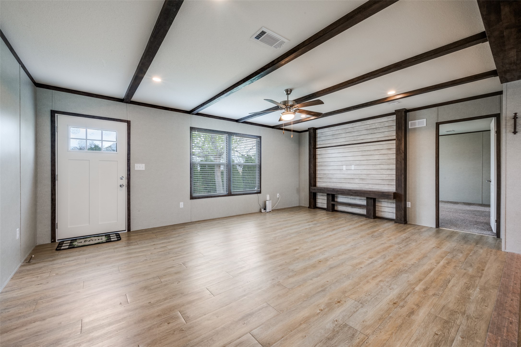 101 Shady Grove Drive, Sanger, TX, 76266