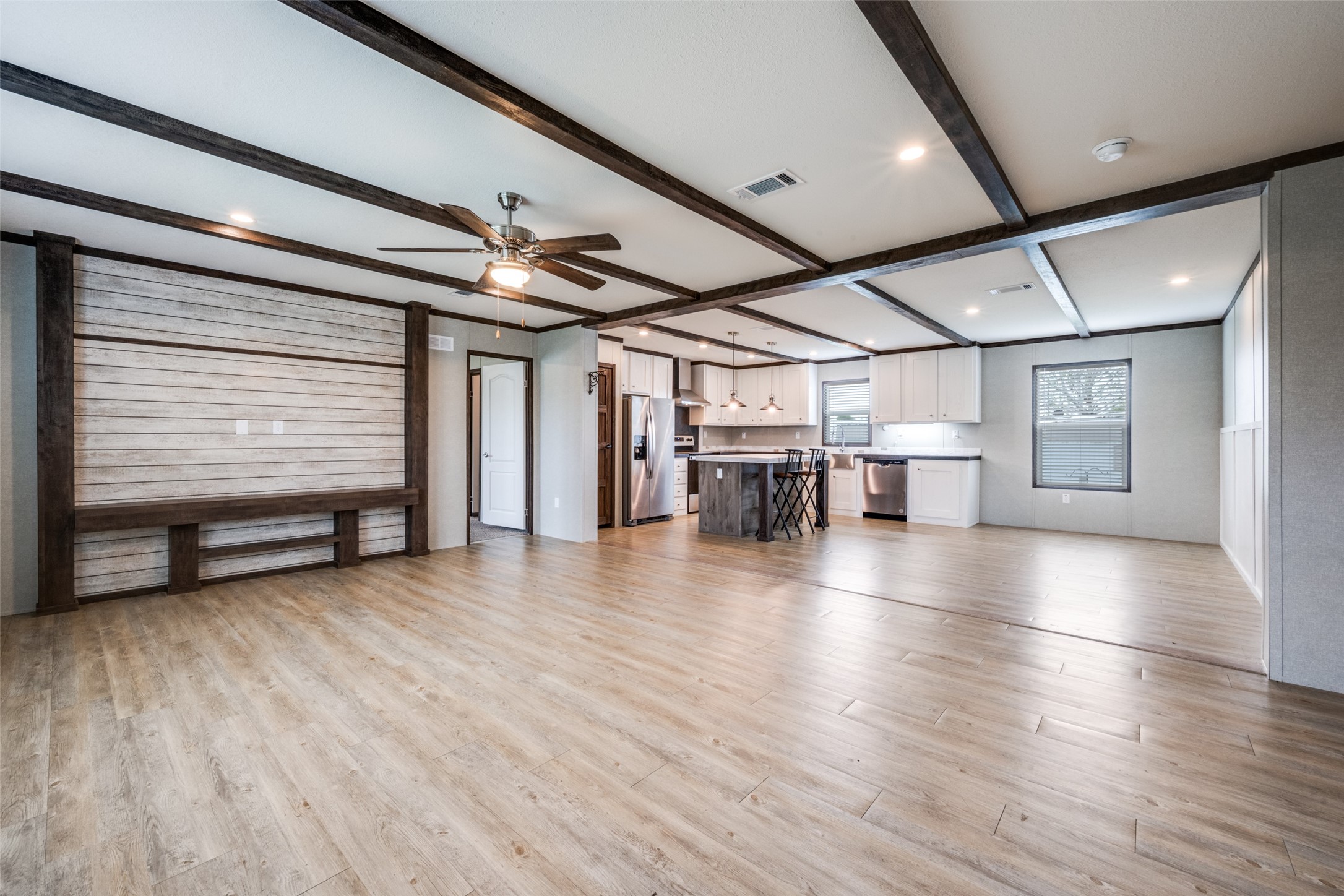 101 Shady Grove Drive, Sanger, TX, 76266