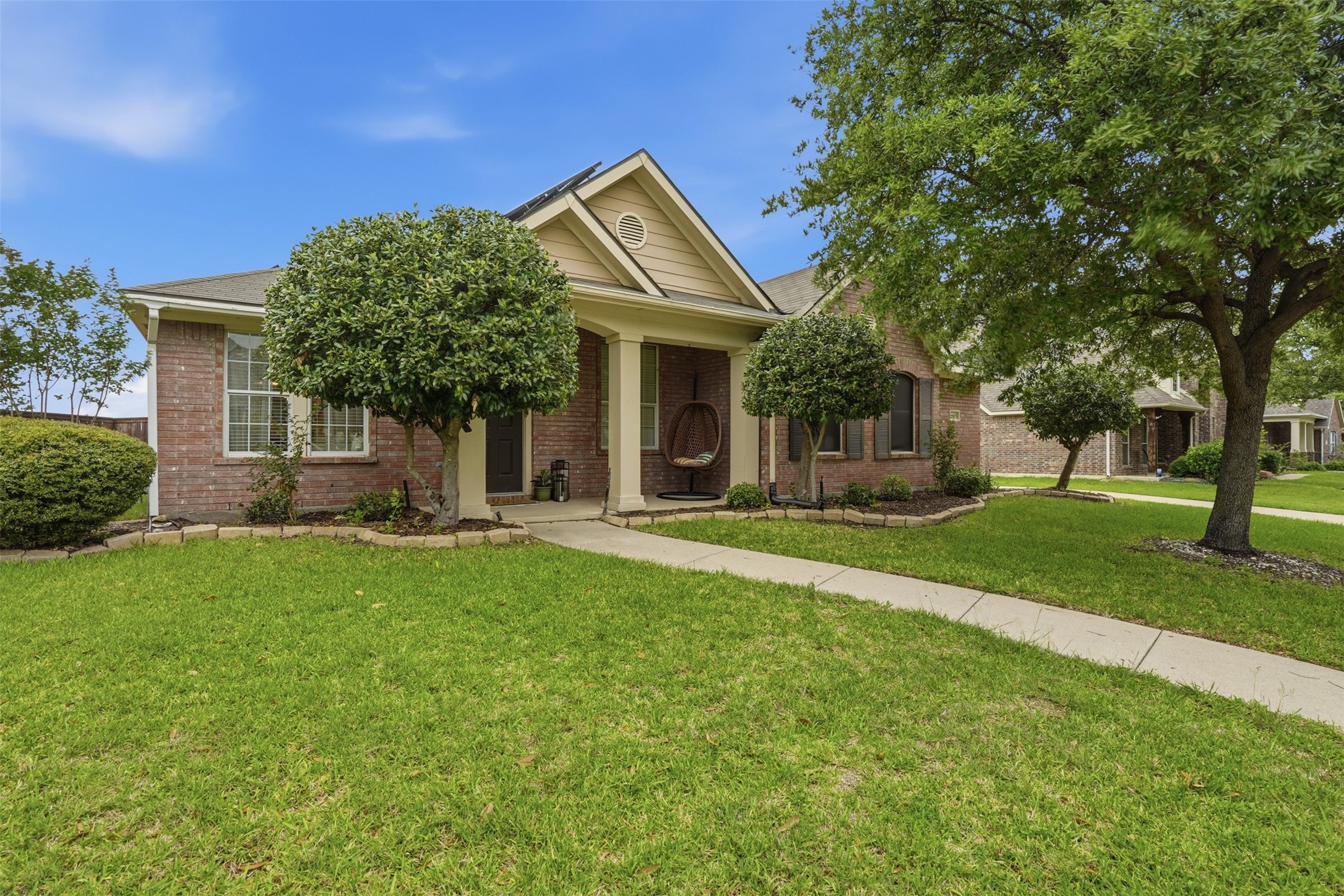 Property photo 04 of 5605 Southern Hills Drive North Richland, Hills, TX 76180 | MLS #21222869